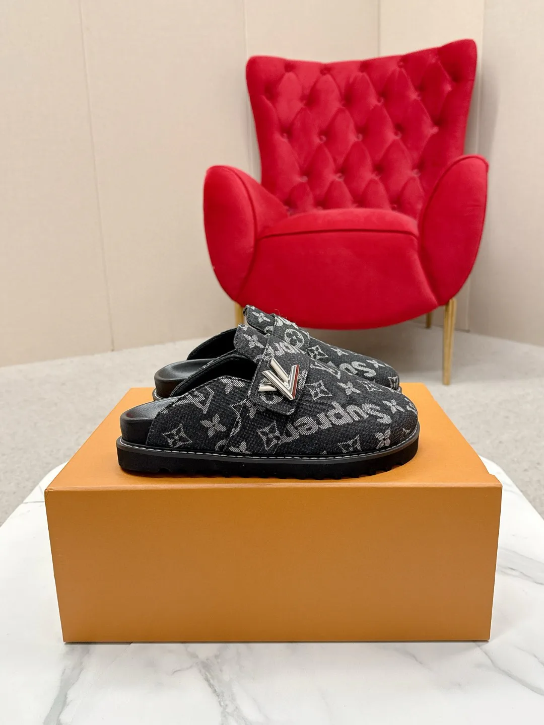 Мюли И Сабо Женские Louis Vuitton 1385742