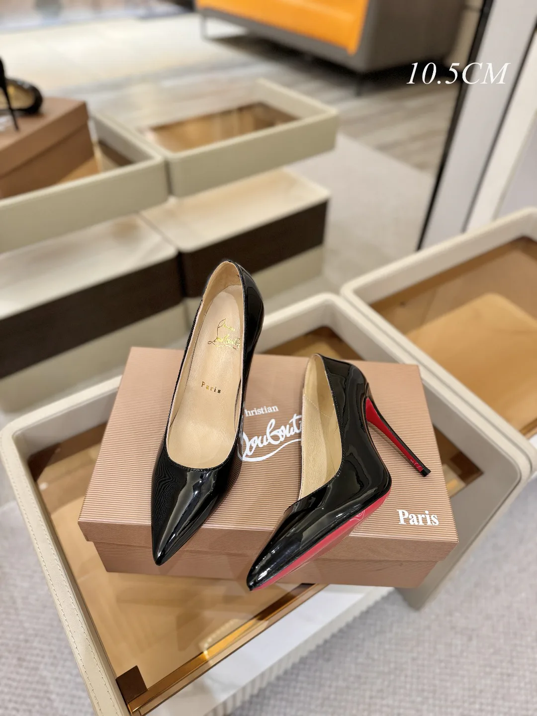 Туфли Женские Christian Louboutin 11079839