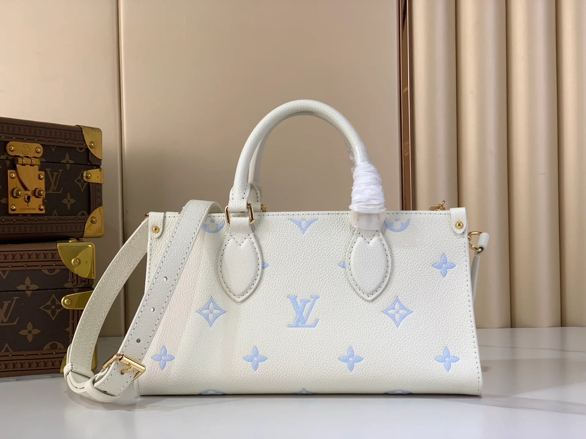 Классические Сумки Женские Louis Vuitton 1547170