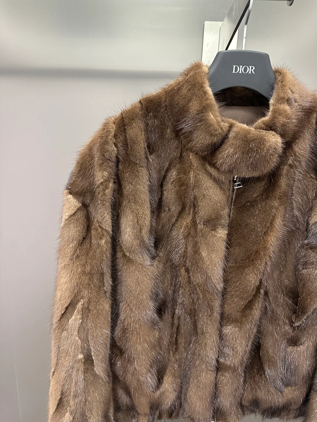 Шубы Женские Christian Dior 18626028