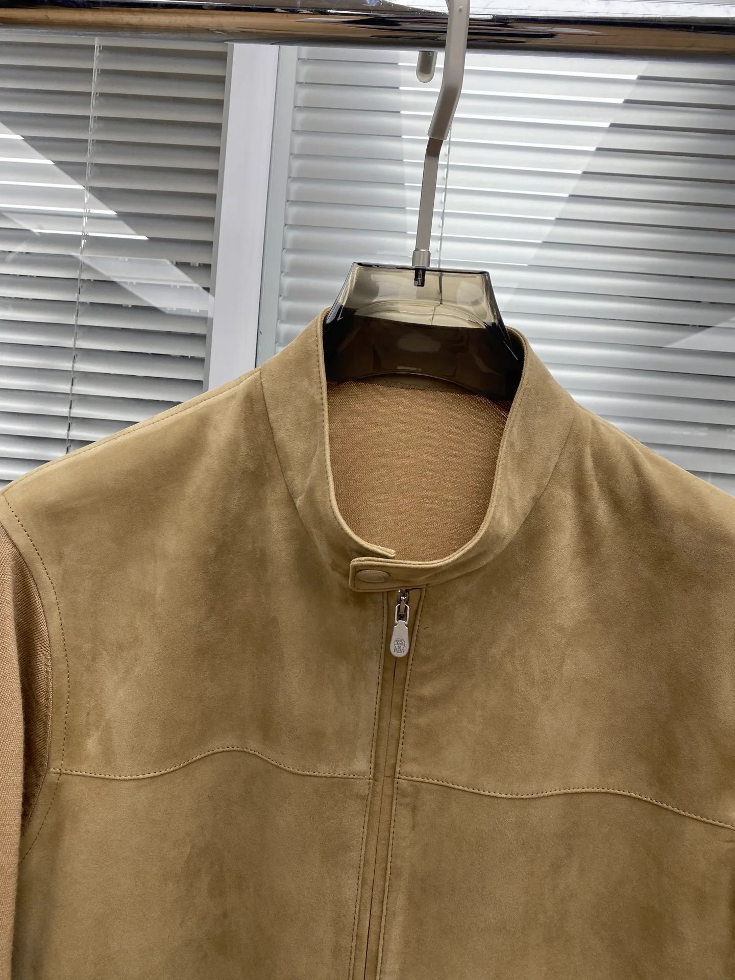 Куртки И Пуховики Мужские Brunello Cucinelli 18232569
