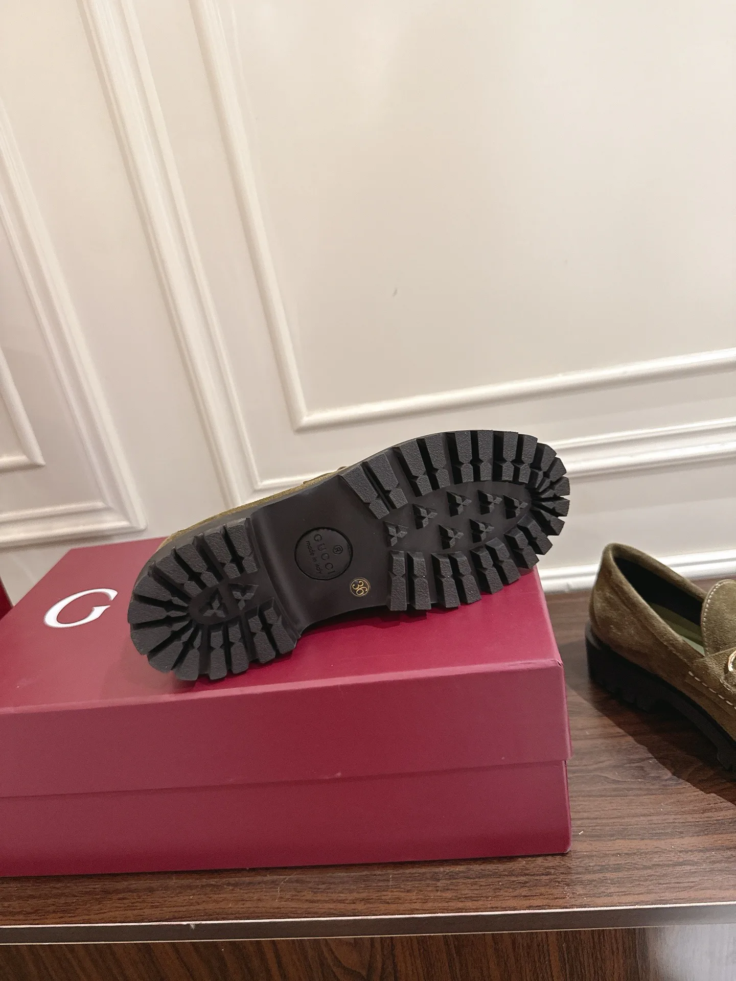 Лоферы И Мокасины Женские Gucci 18889296
