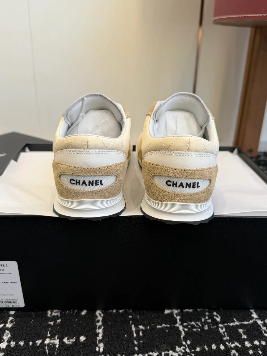 Кроссовки Женские Chanel 11213682
