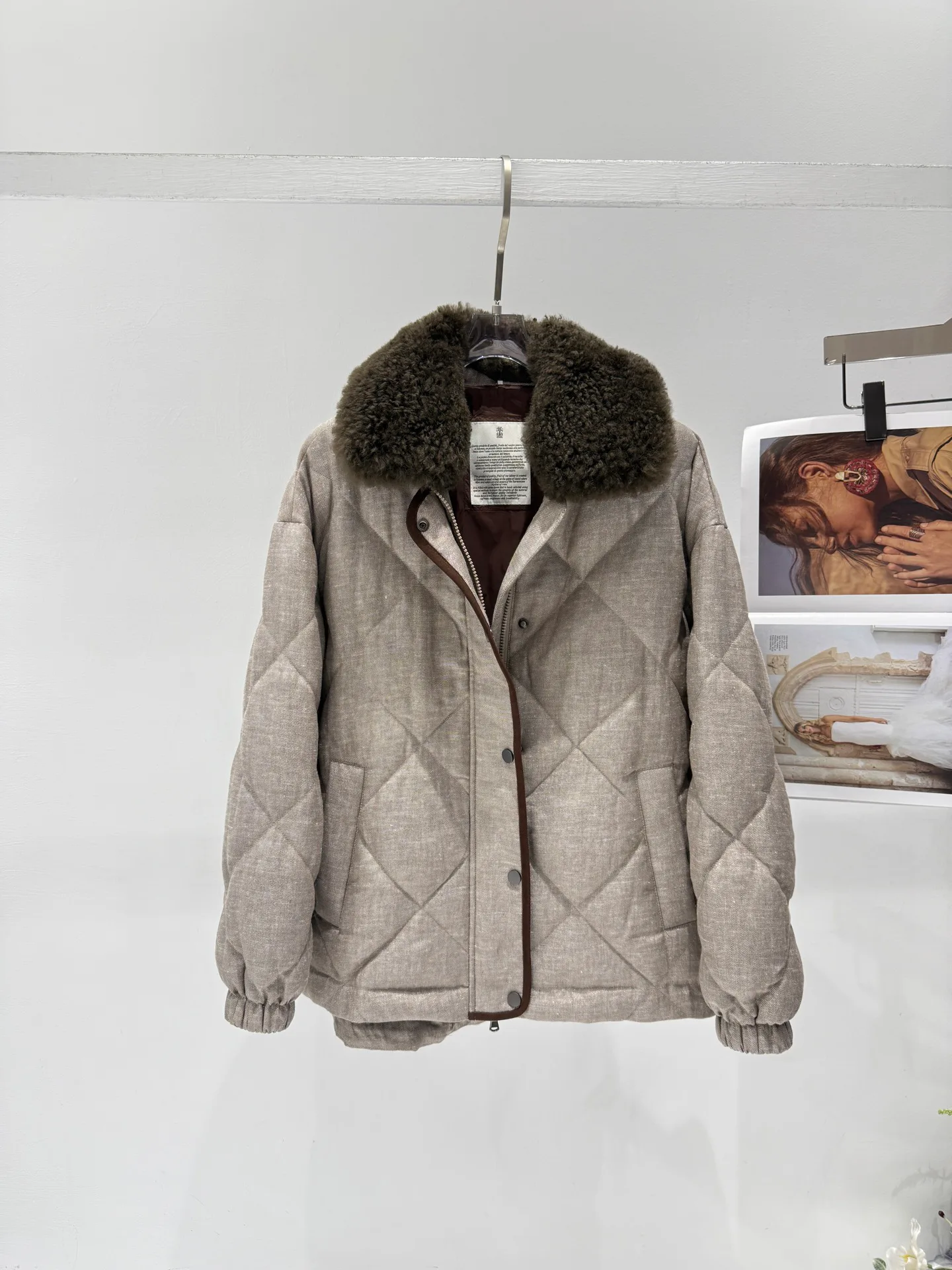 Куртки И Пуховики Женские Brunello Cucinelli 18082163