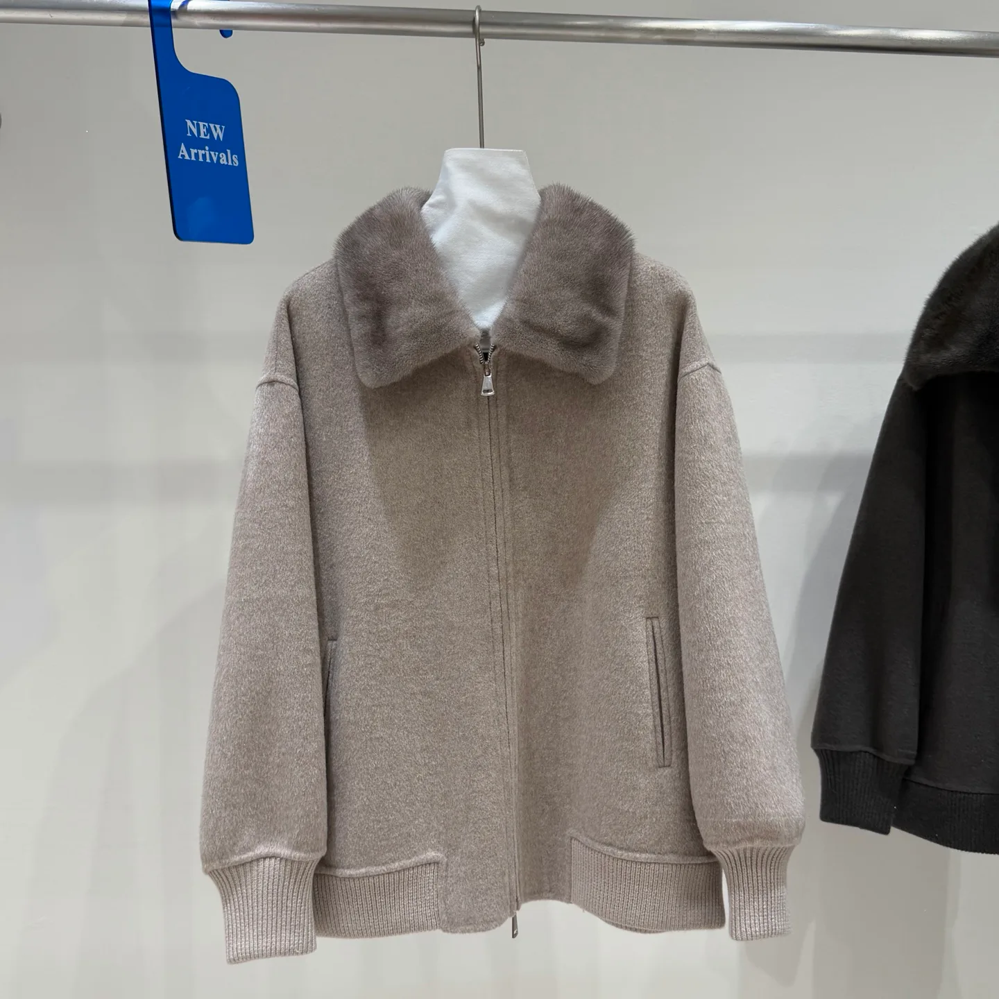 Пальто Женские Loro Piana 19579782