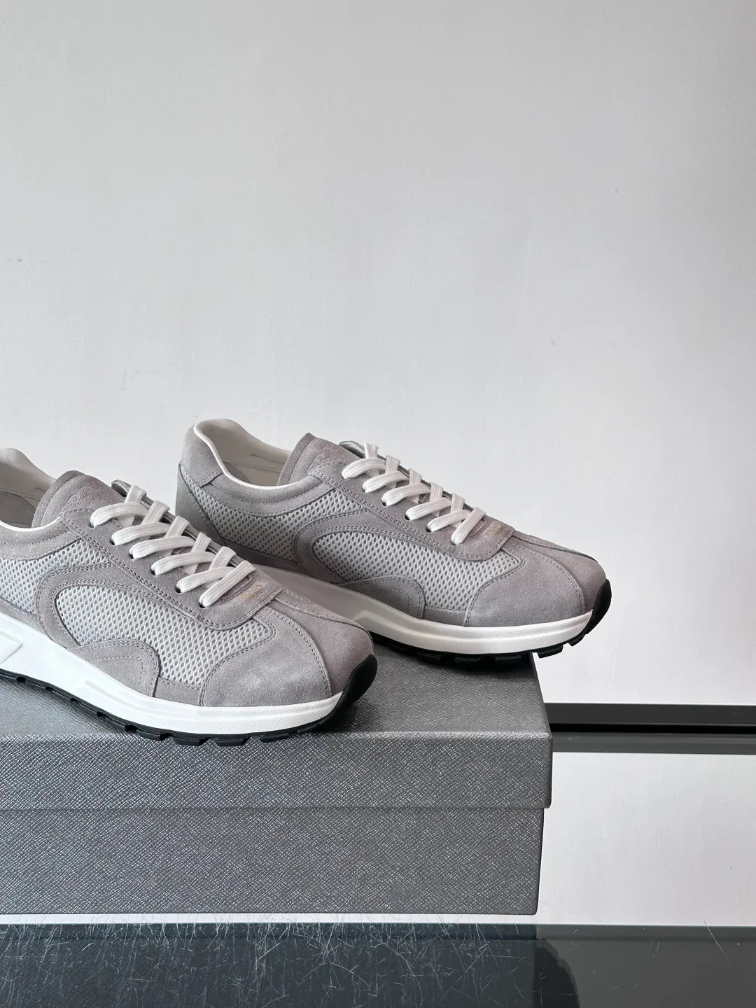 Кроссовки Мужские Prada 758559