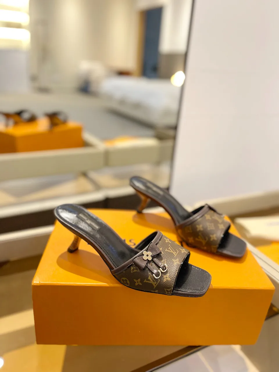 Босоножки Женские Louis Vuitton 9623497