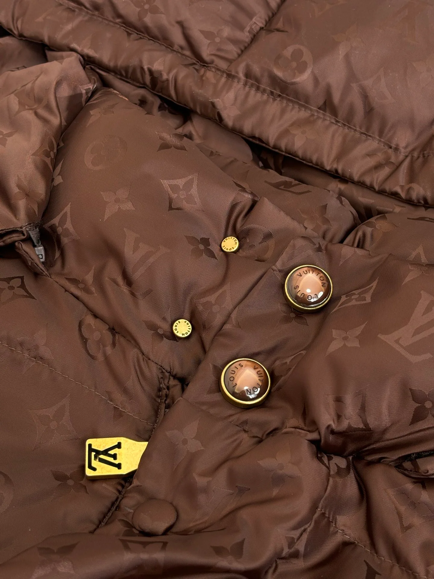 Куртки И Пуховики Женские Louis Vuitton 1257418