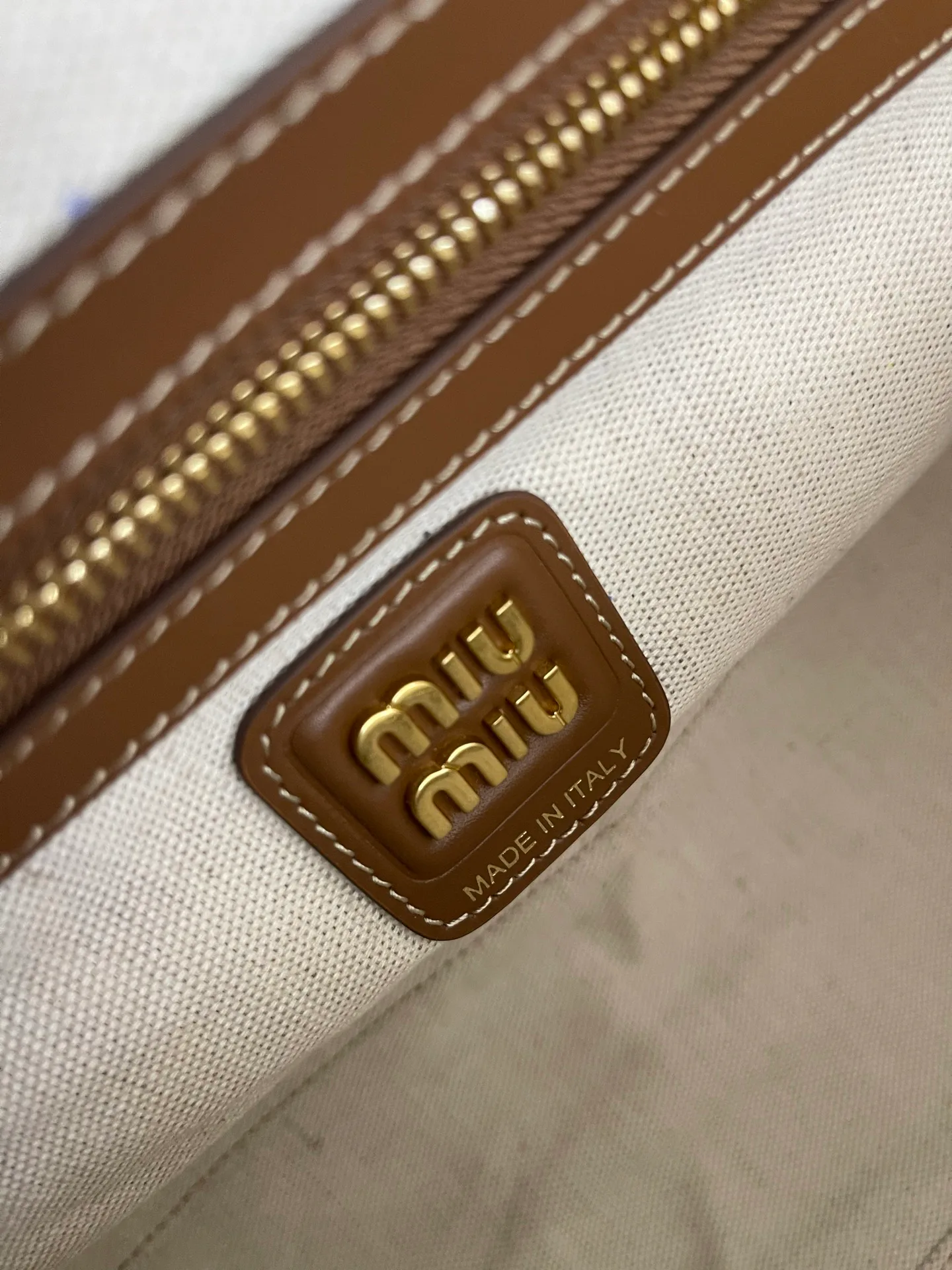 Классические Сумки Женские Miu Miu 111294