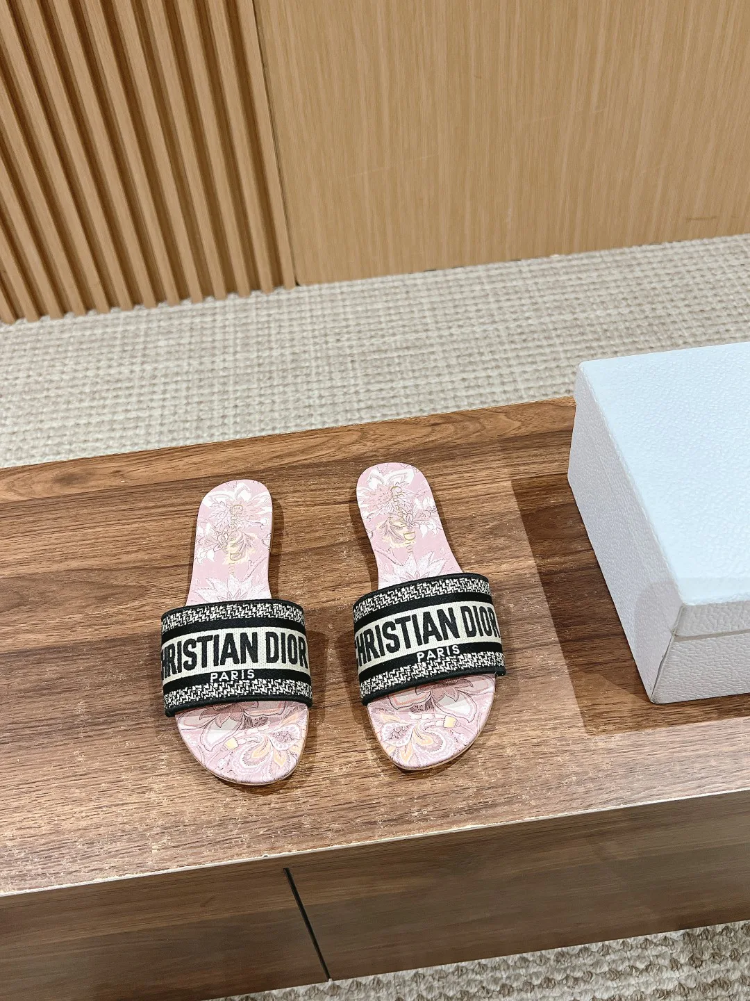 Шлепанцы Женские Christian Dior 11599902