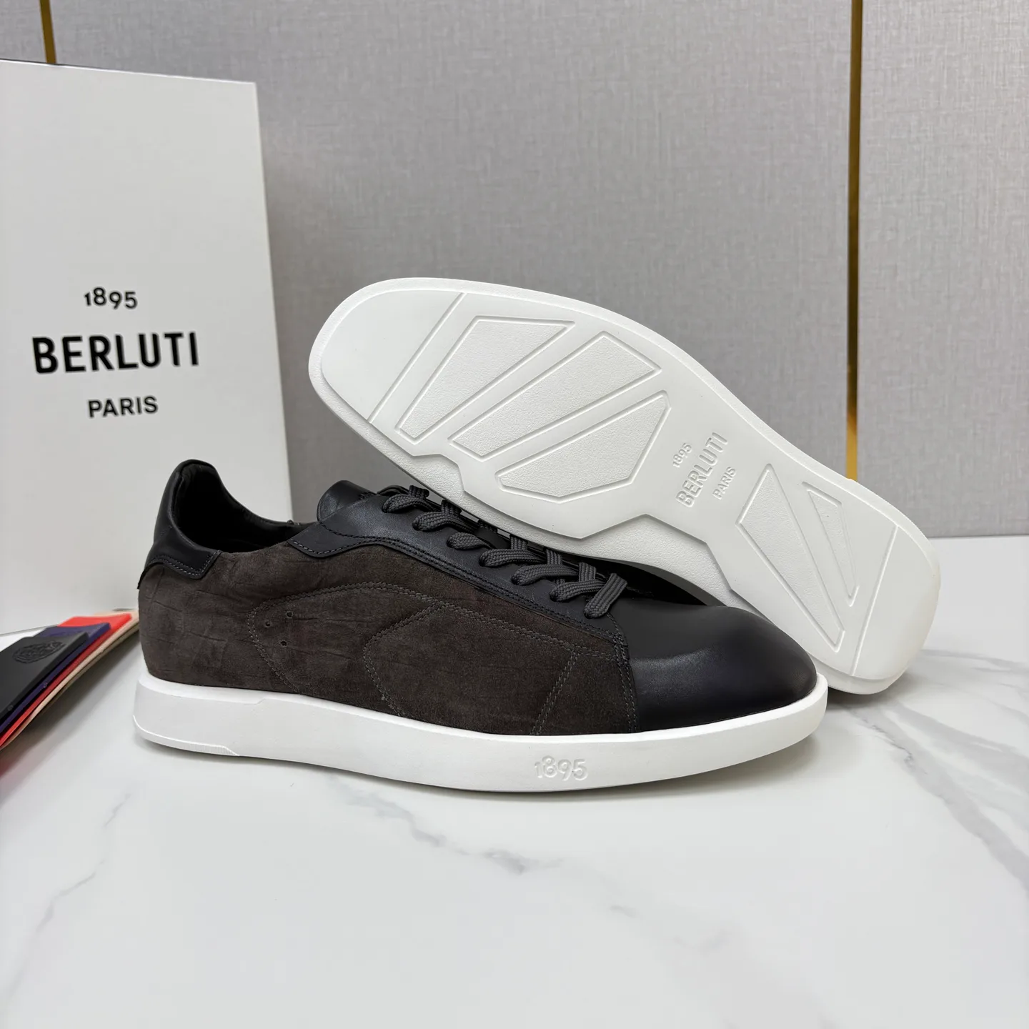 Кроссовки Мужские Berluti 17579131