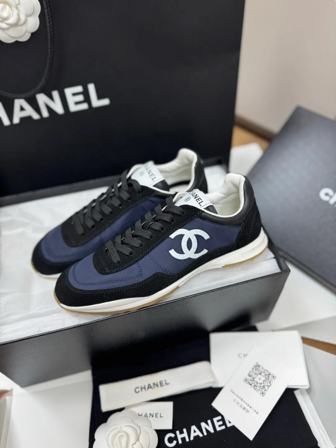 Кроссовки Женские Chanel 11802456