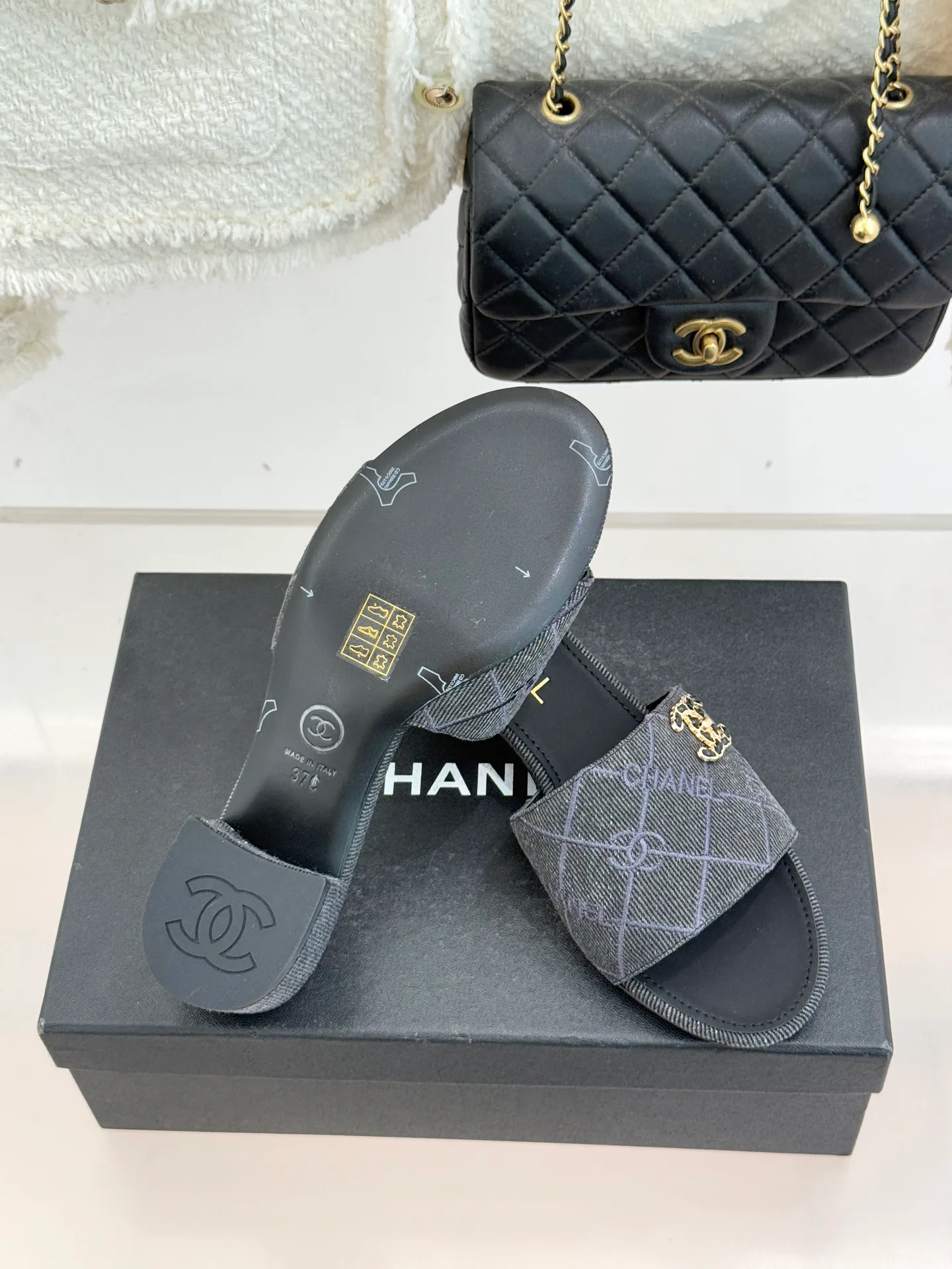 Шлепанцы Женские Chanel 9499365