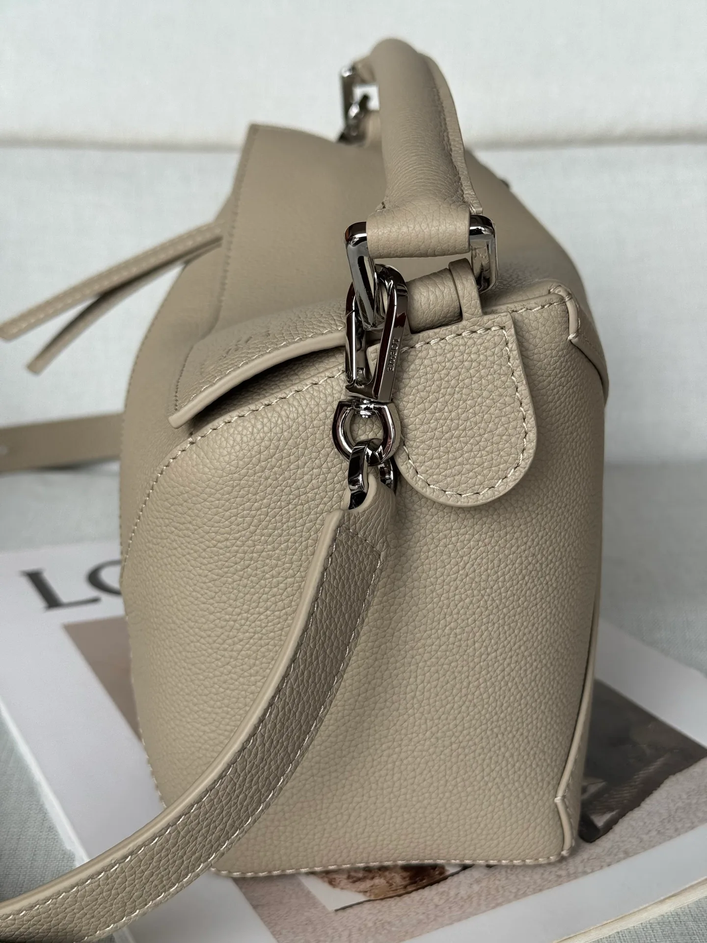 Классические Сумки Женские Loewe 11621919