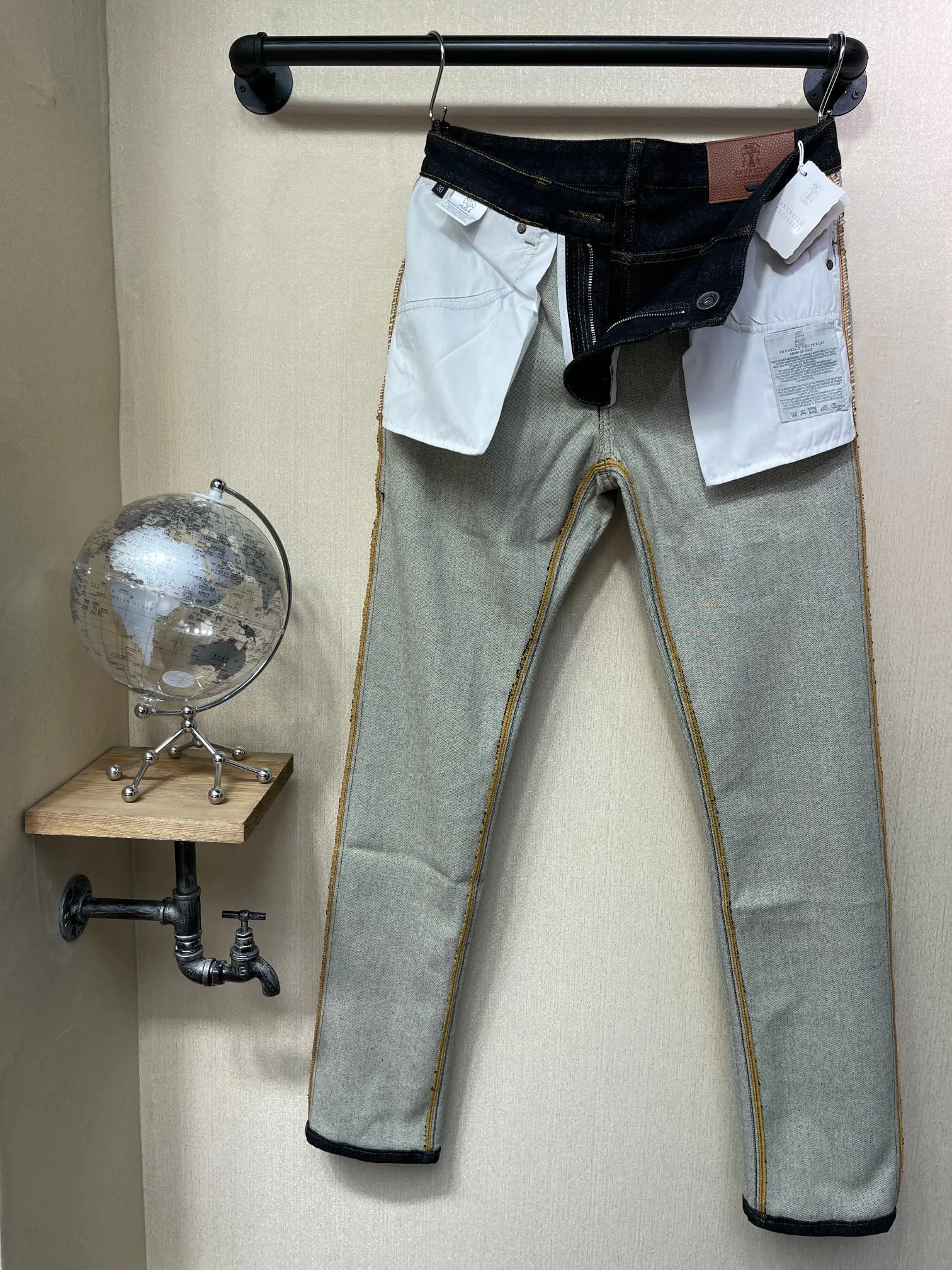 Джинсы Мужские Brunello Cucinelli 12551802