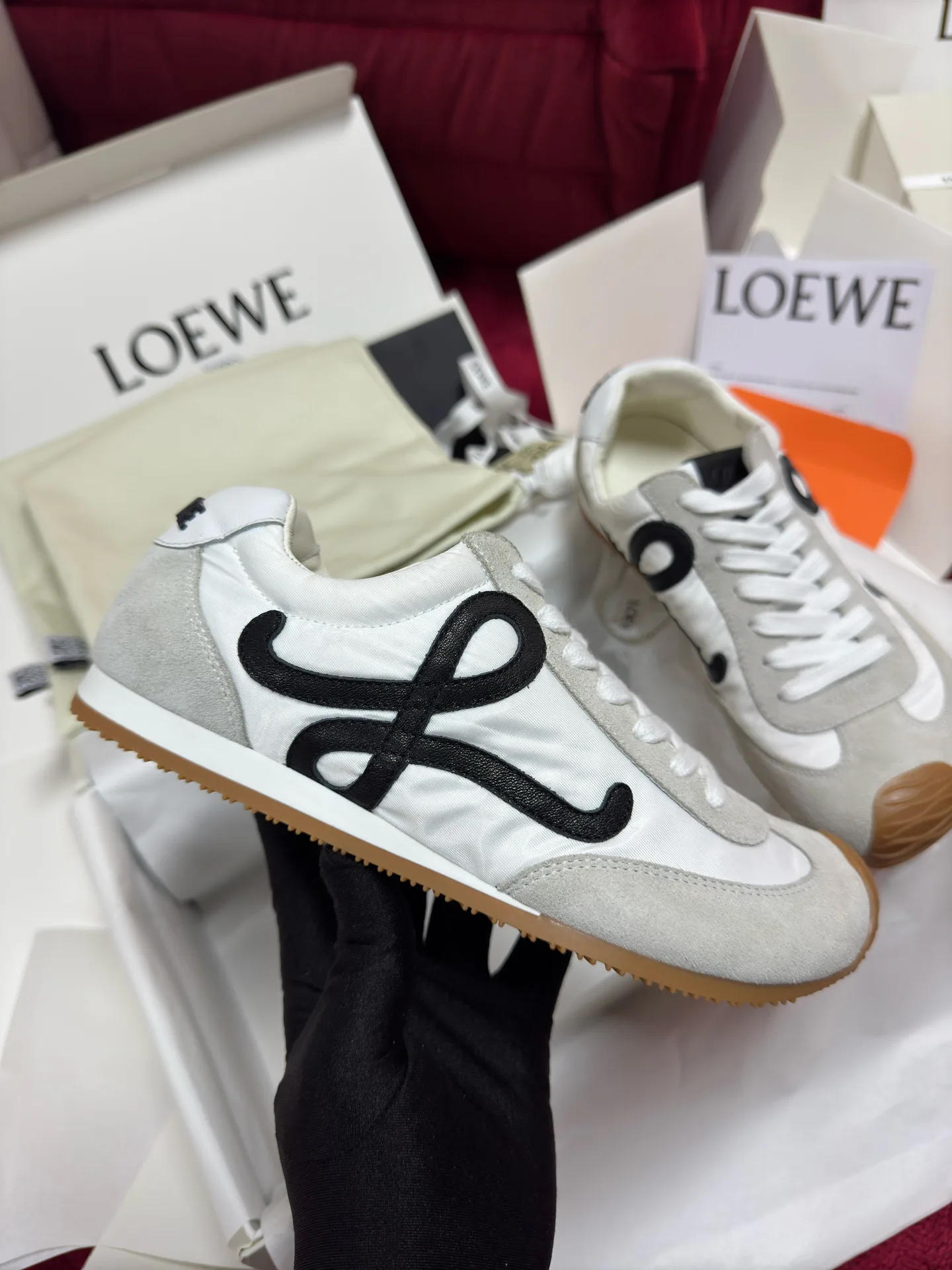 Кроссовки Женские Loewe 18648