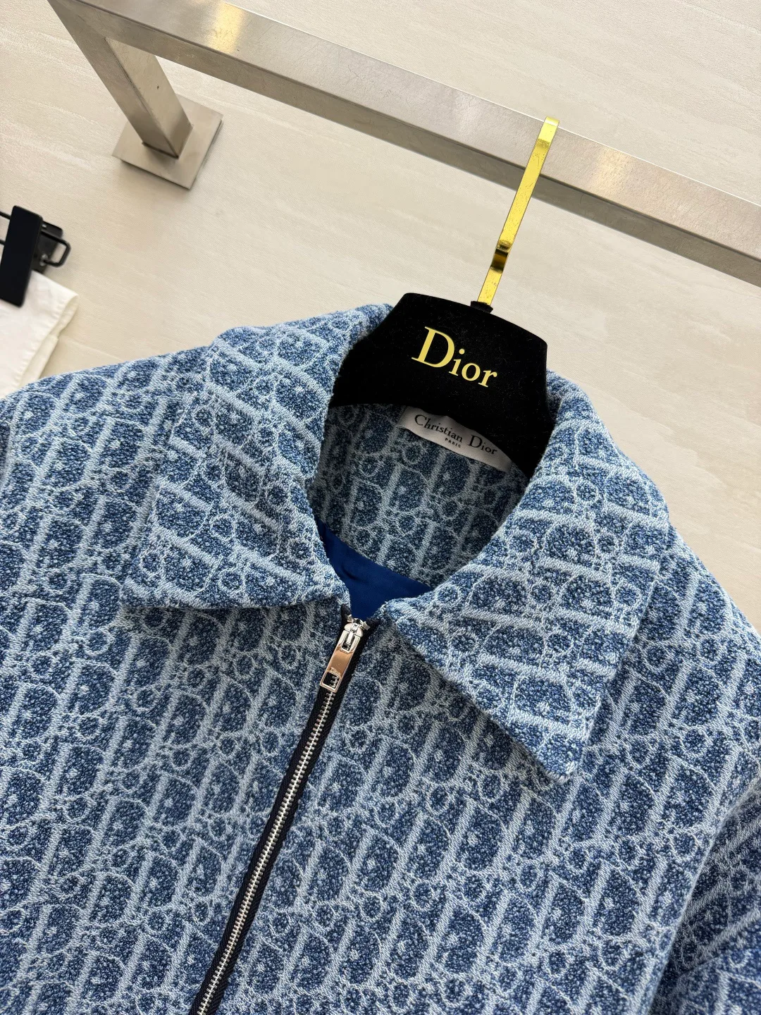 Куртки И Пуховики Женские Christian Dior 17499983