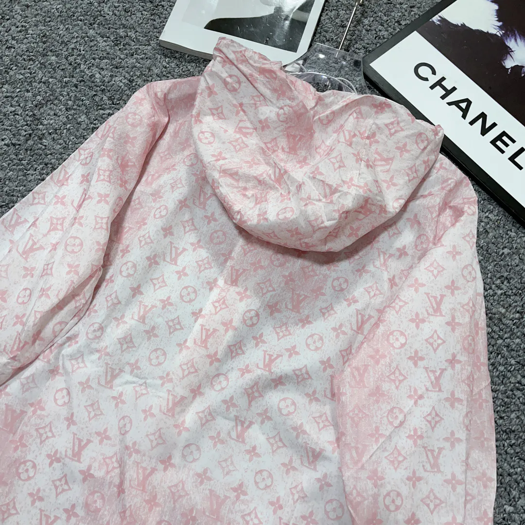 Куртки Женские Louis Vuitton 30934