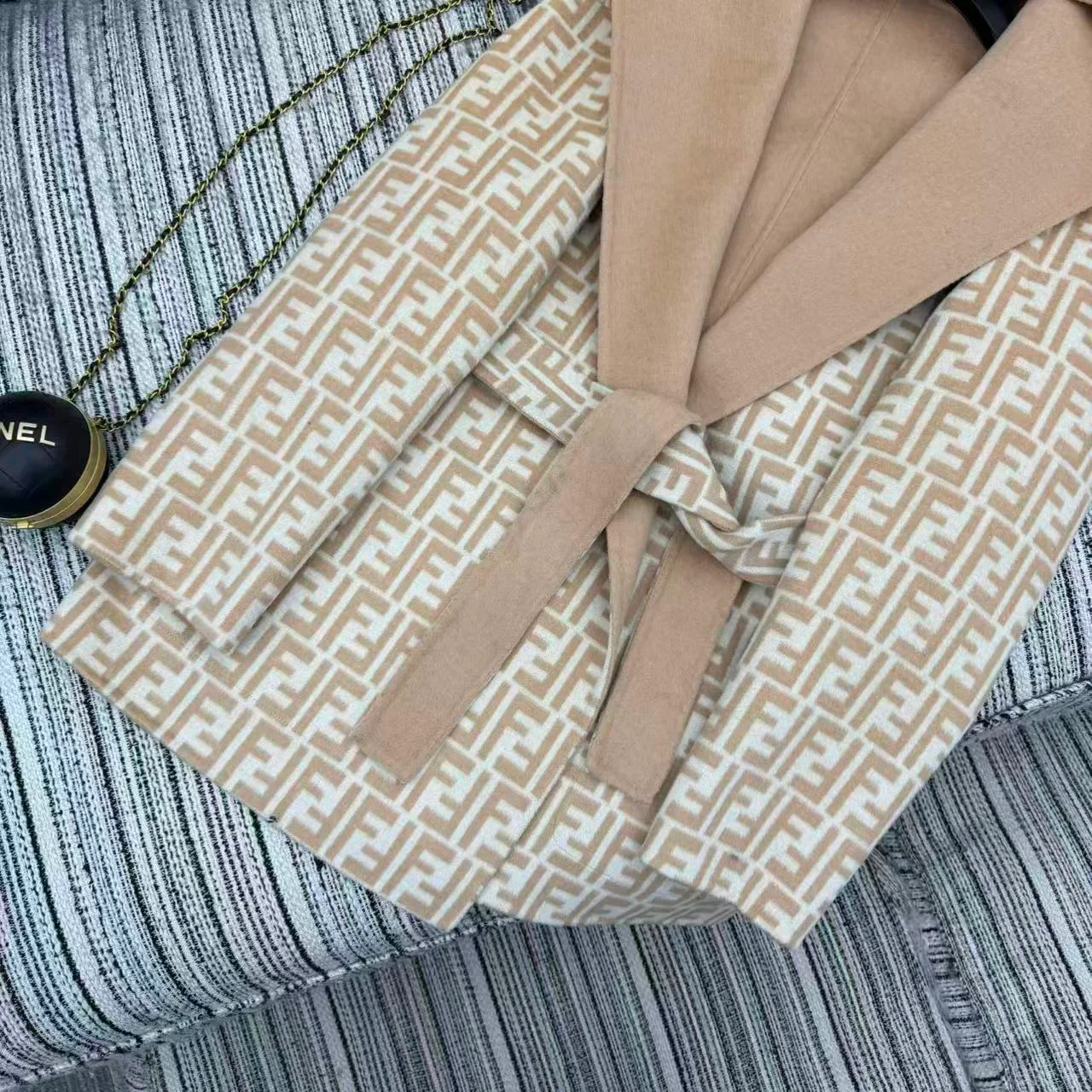 Пальто Женские Fendi 4551788