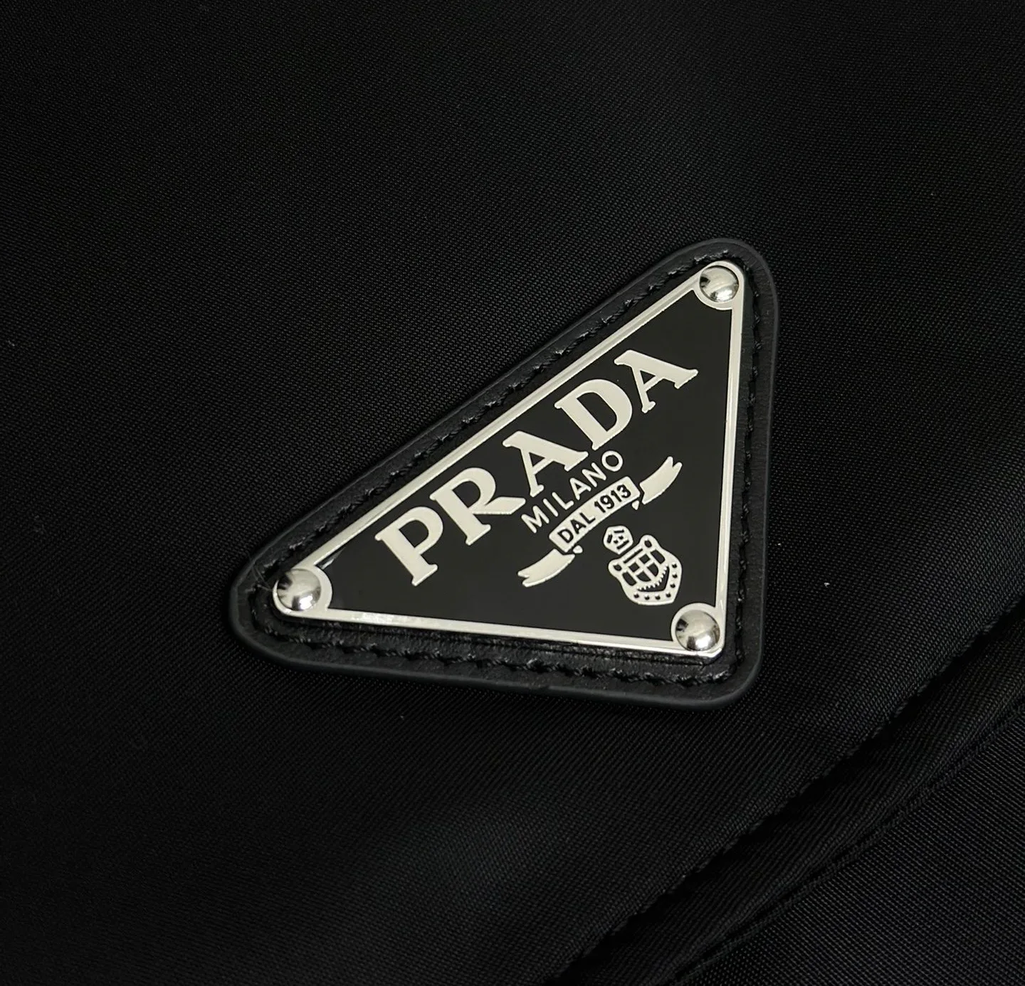 Сумки На Ремне Женские Prada 11682087