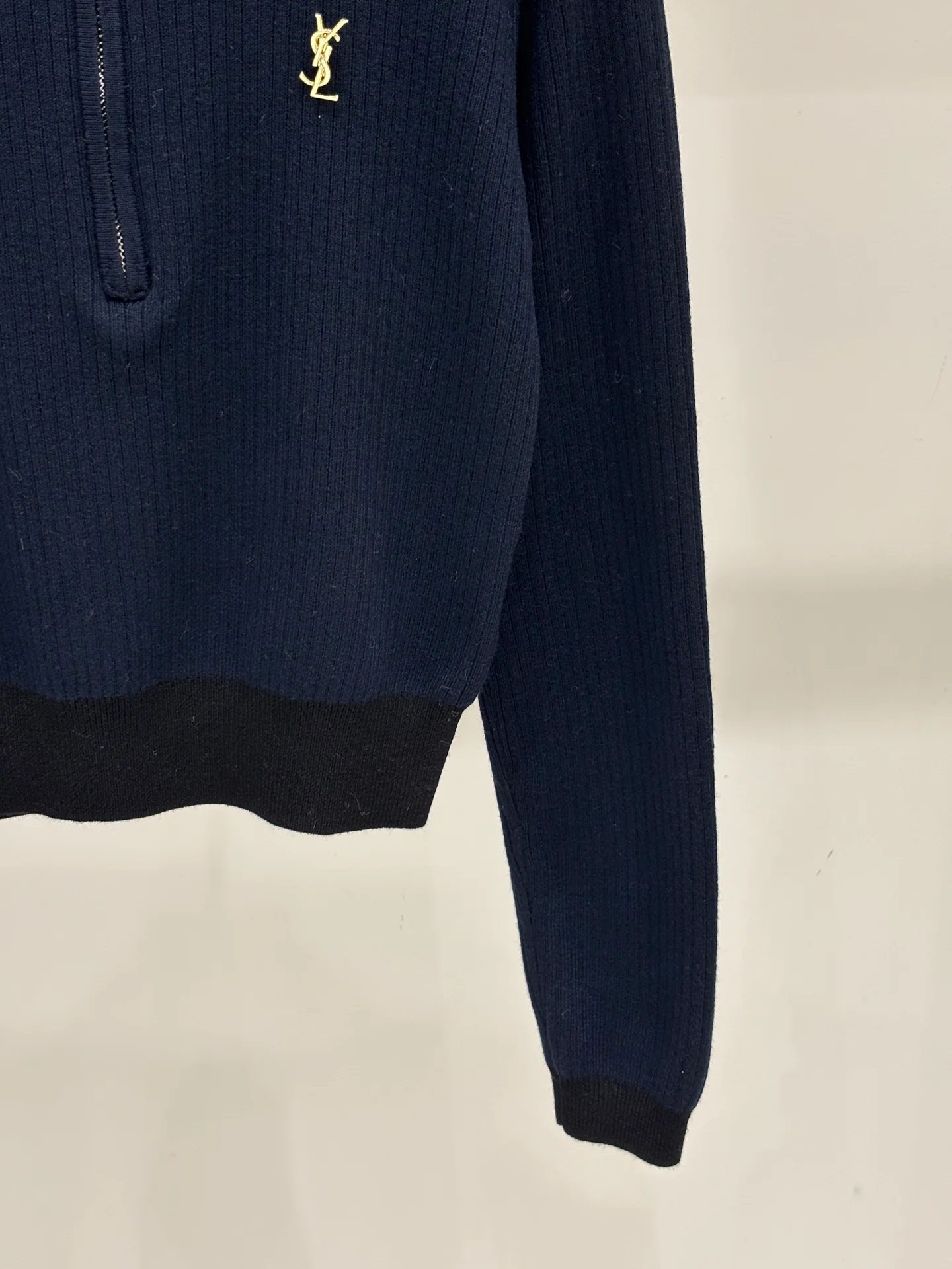 Джемперы И Свитеры Женские Saint Laurent 18057393