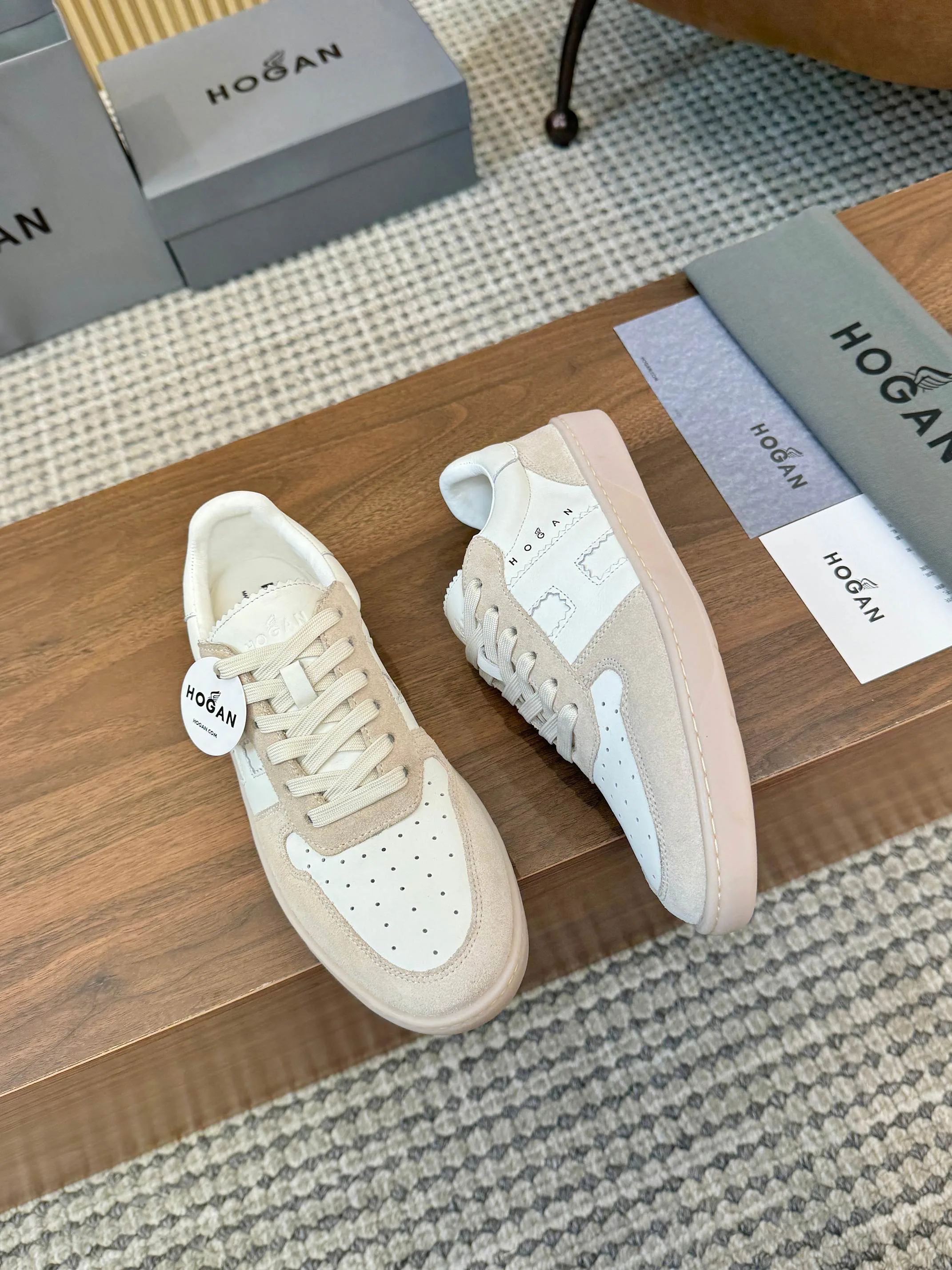 Кроссовки Женские Hogan 12783902