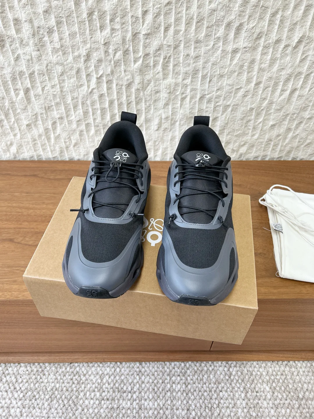 Кроссовки Женские Loewe 9406715