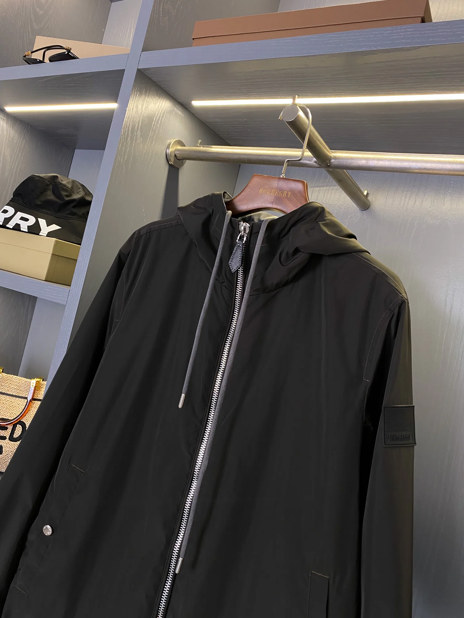 Куртки И Пуховики Мужские Burberry 13432910