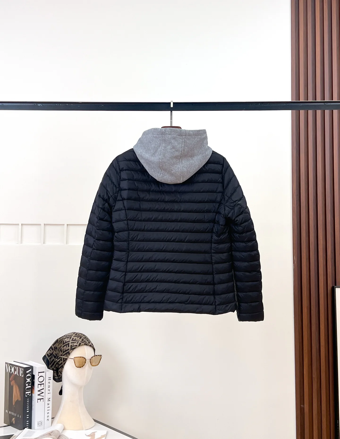 Куртки И Пуховики Женские Prada 18188783