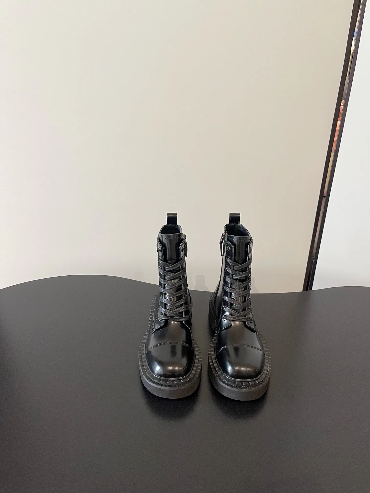Ботинки Женские Prada 18333875