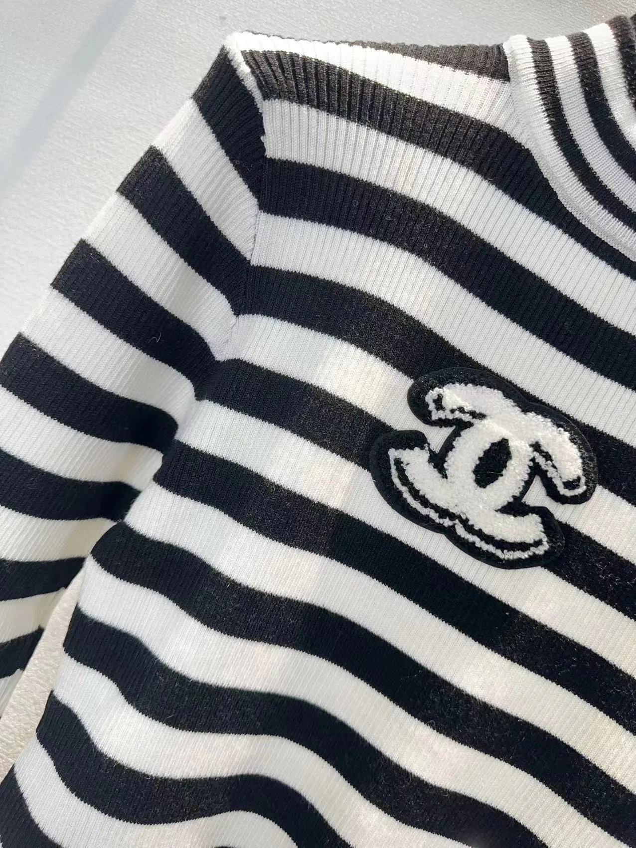 Джемперы И Свитеры Женские Chanel 3080808