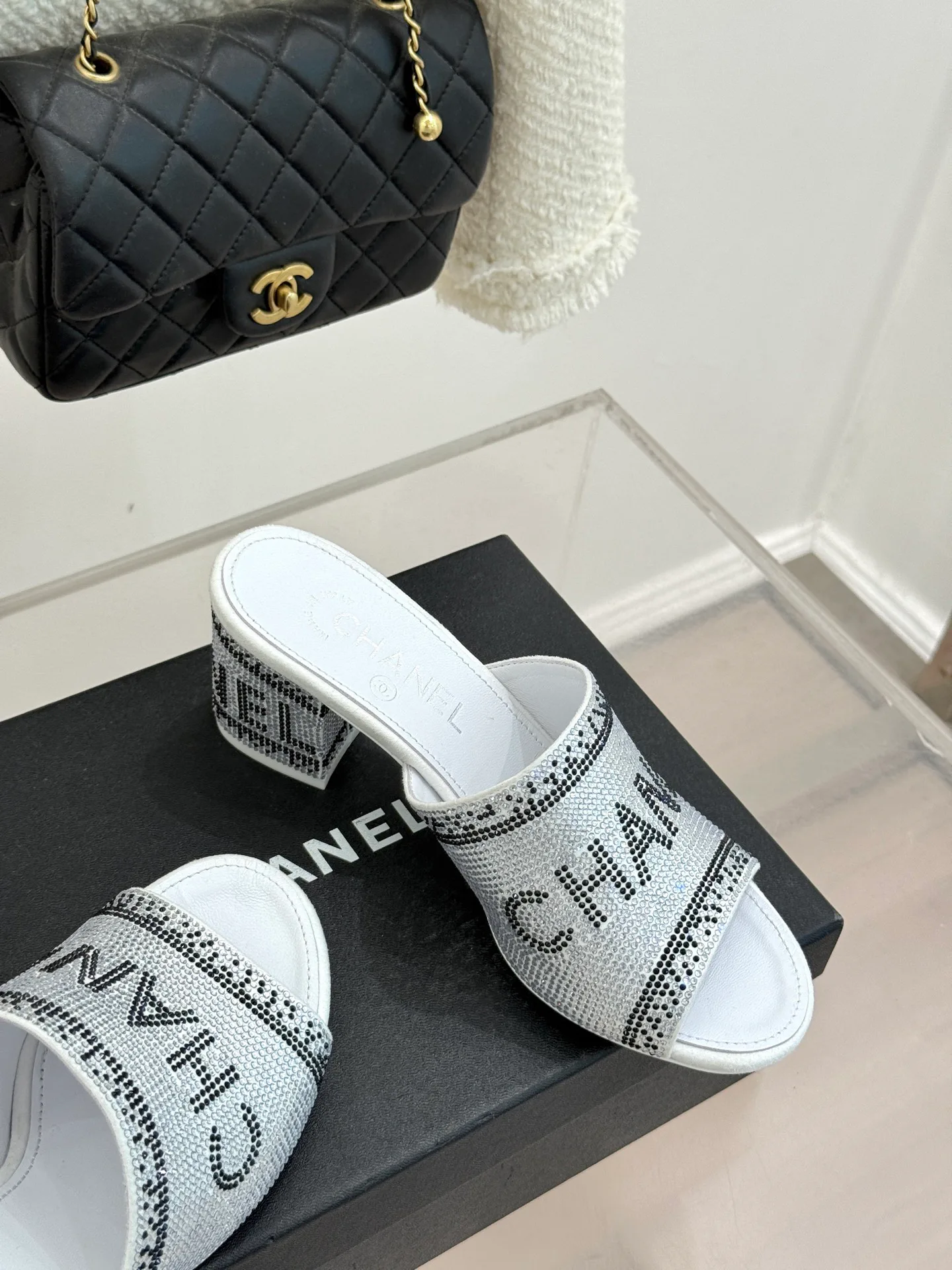 Босоножки Женские Chanel 9499386