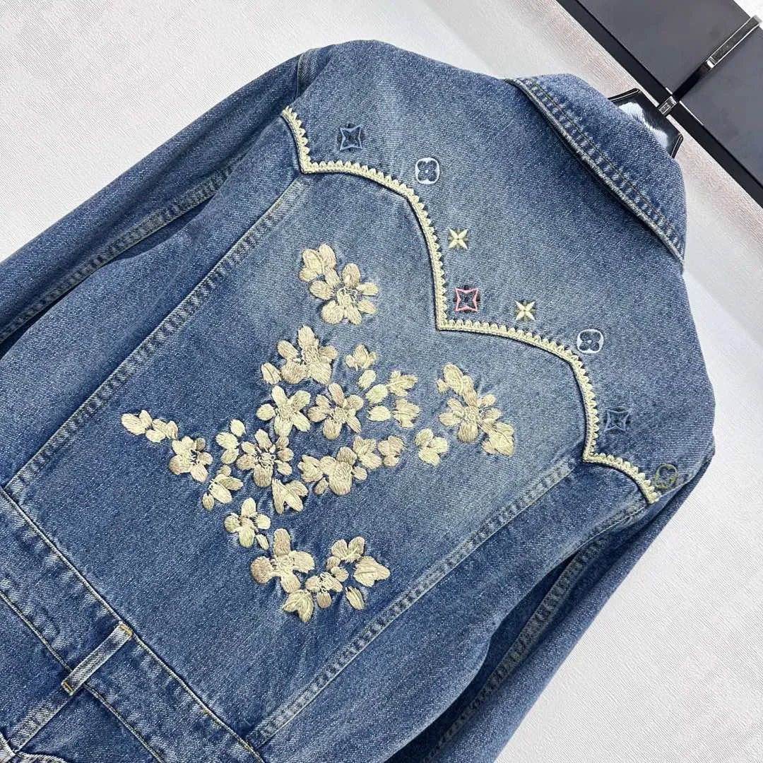 Платья Женские Louis Vuitton 10533360