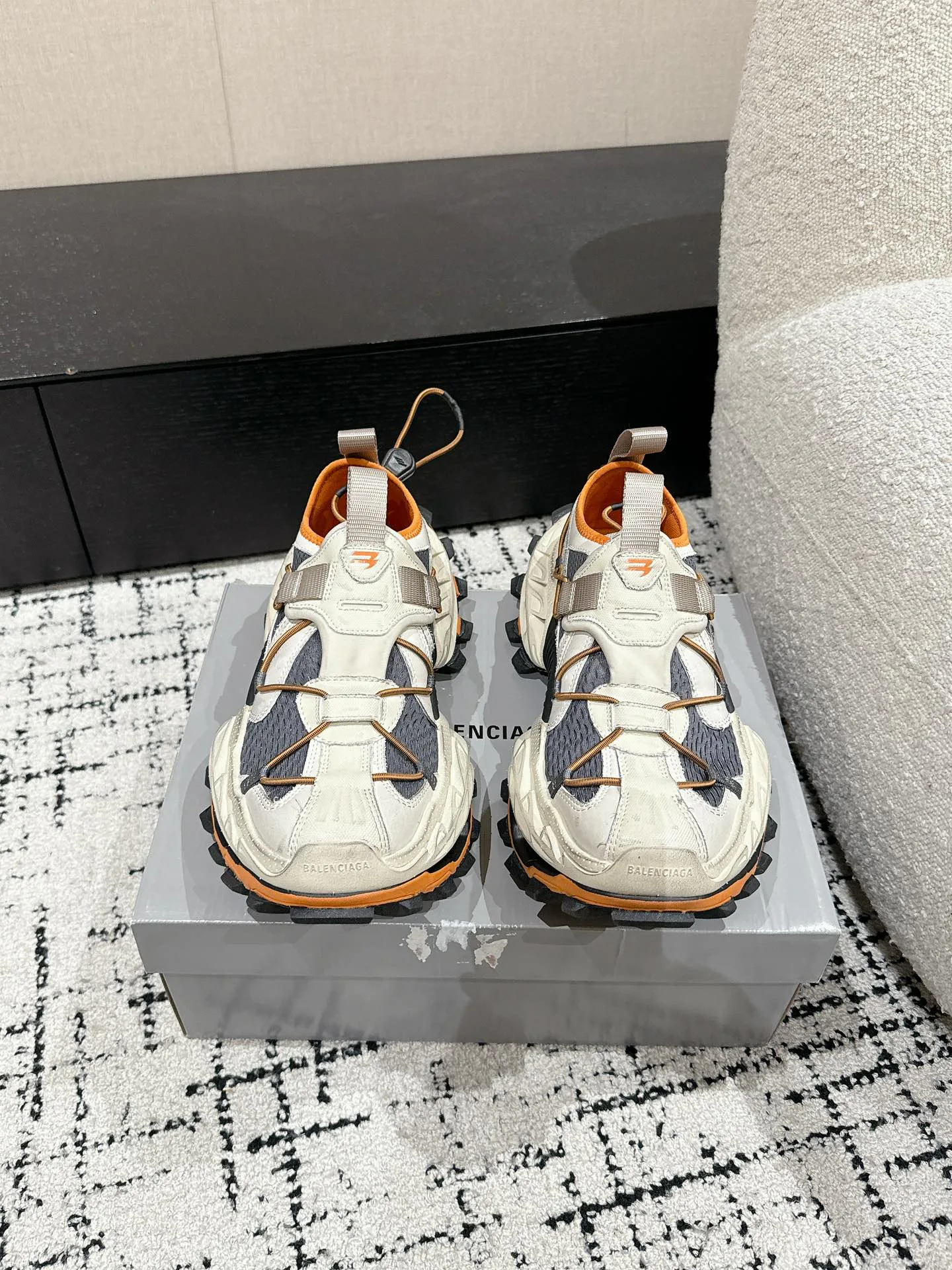 Кроссовки Мужские Balenciaga 943356