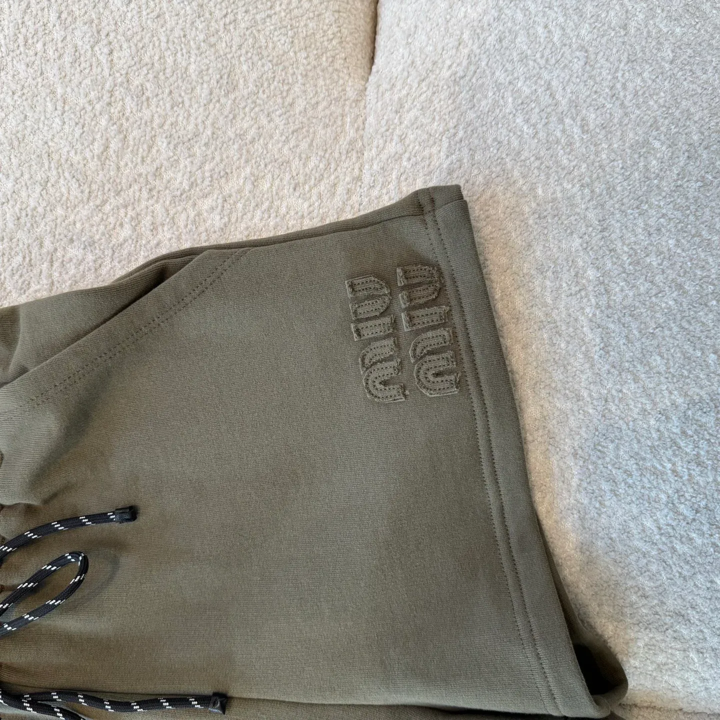 Шорты Женские Miu Miu 4930538