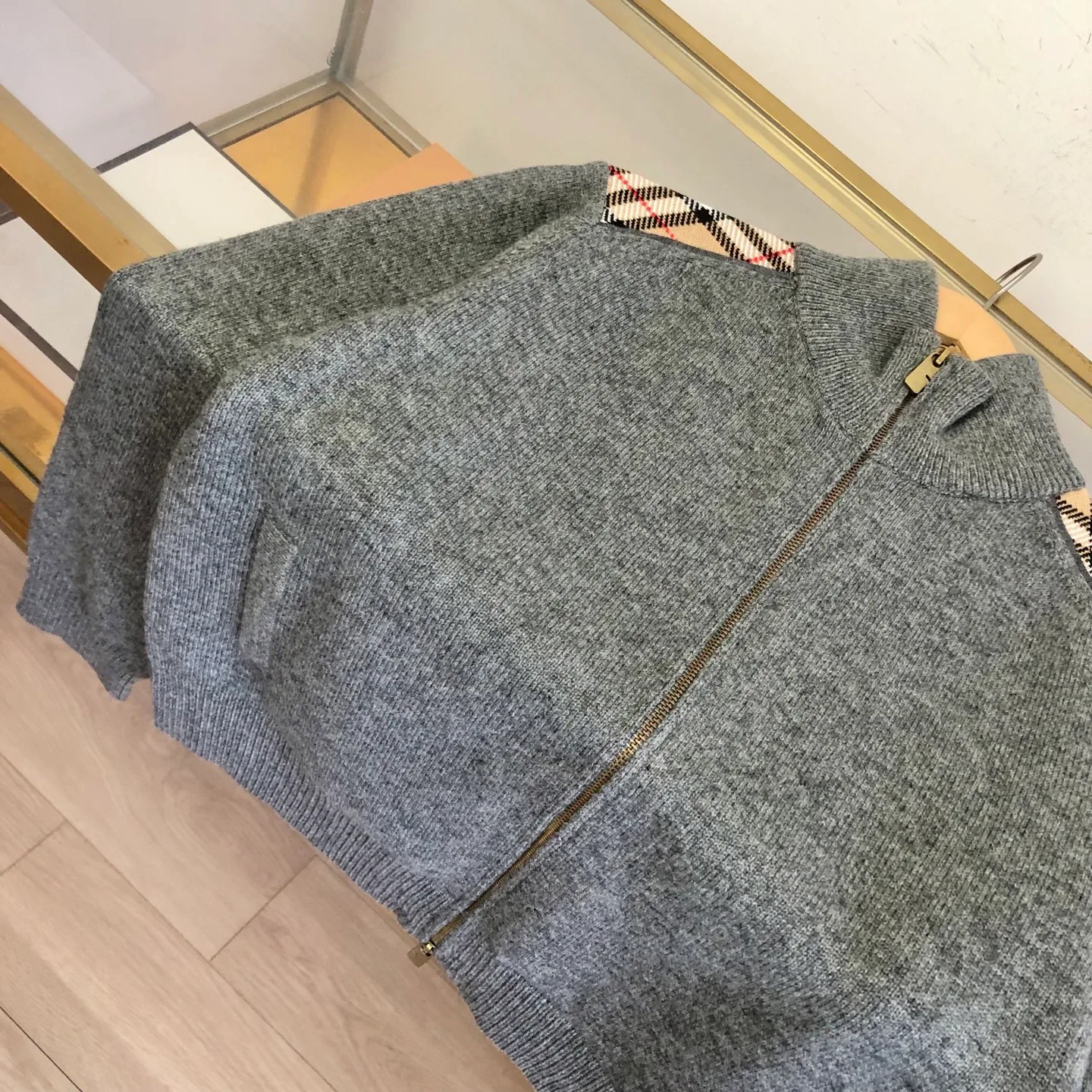Джемперы И Свитеры Женские Burberry 17397322