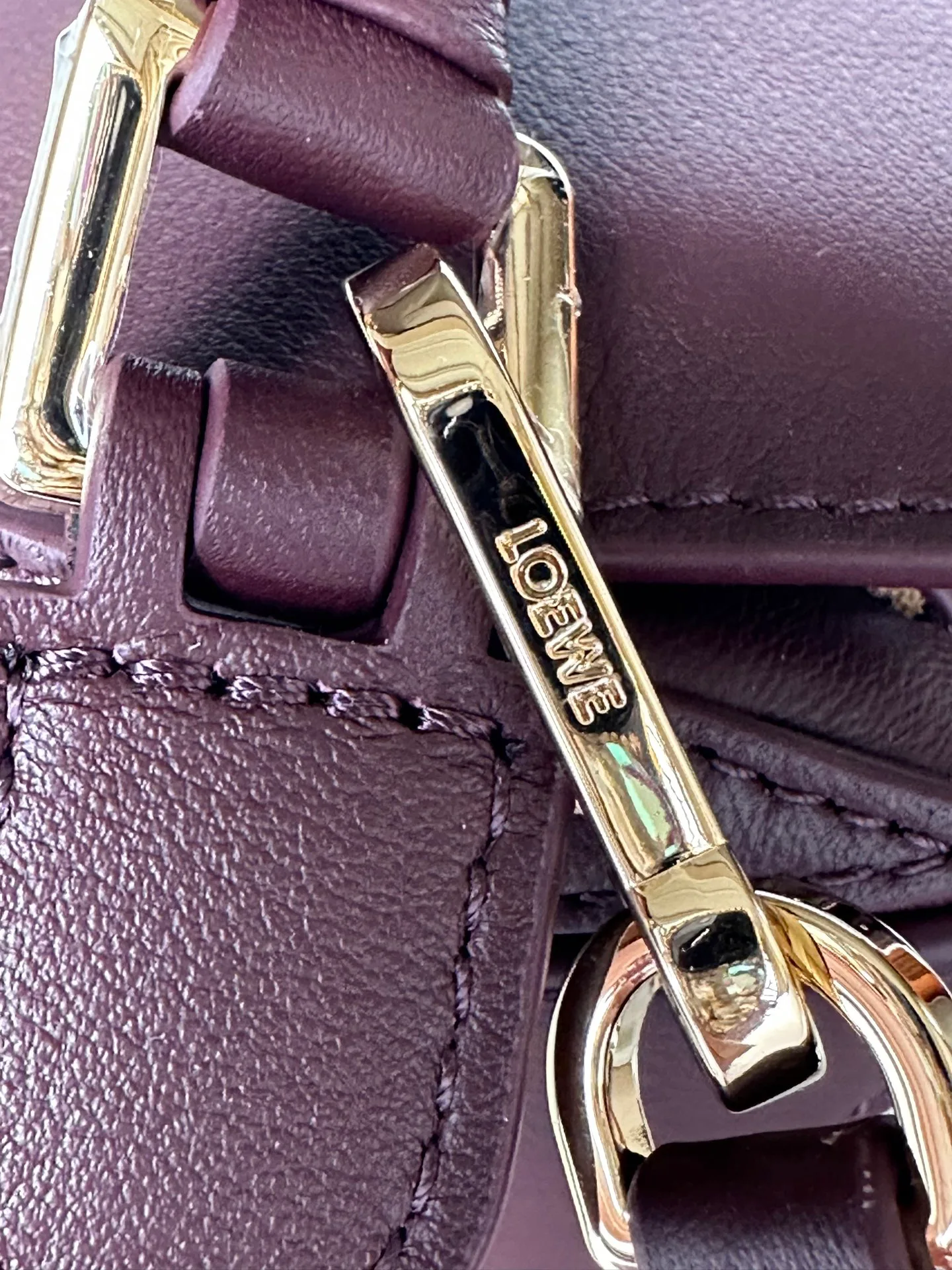 Классические Сумки Женские Loewe 11621877