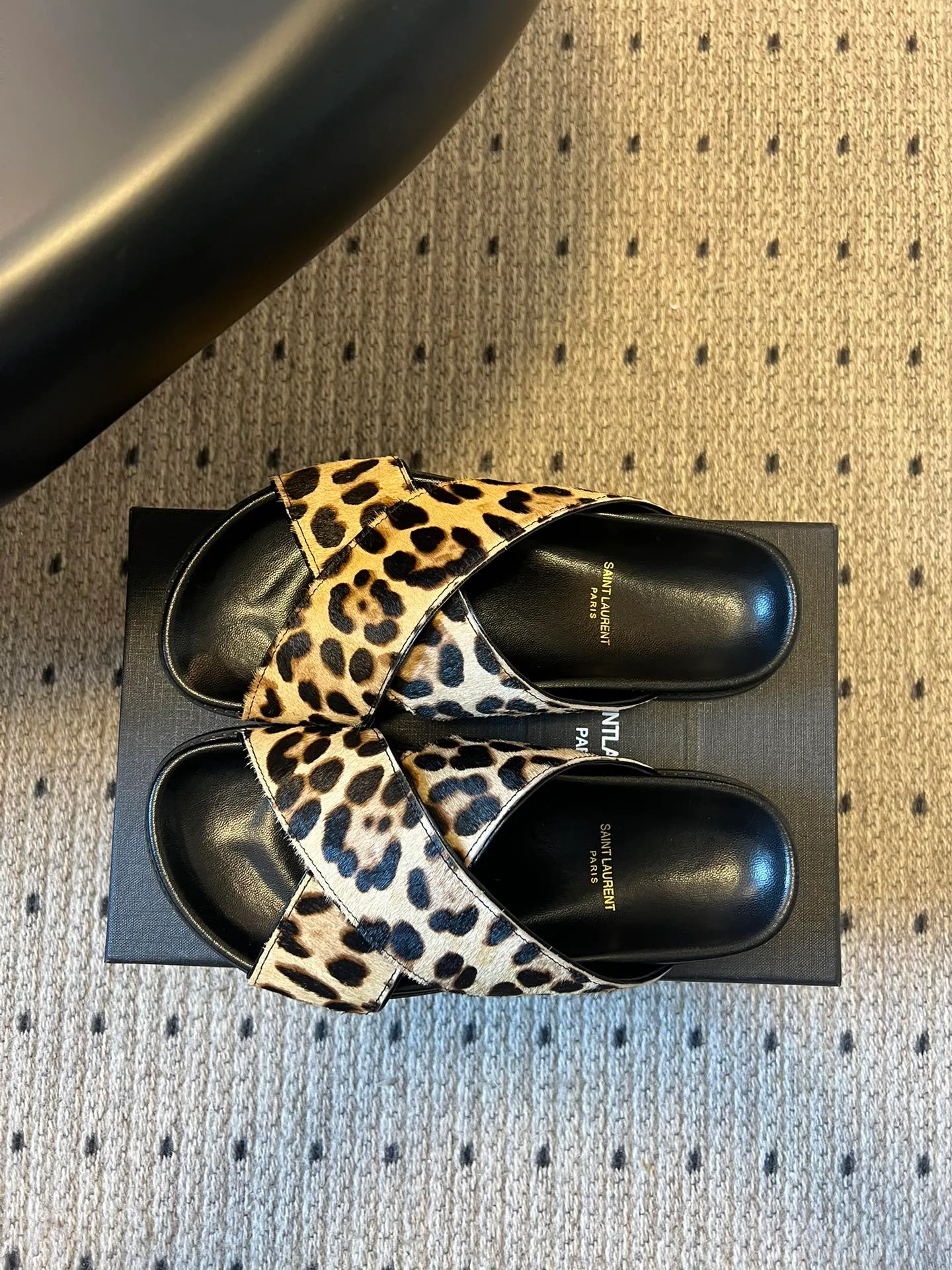 Шлепанцы Женские Saint Laurent 808430