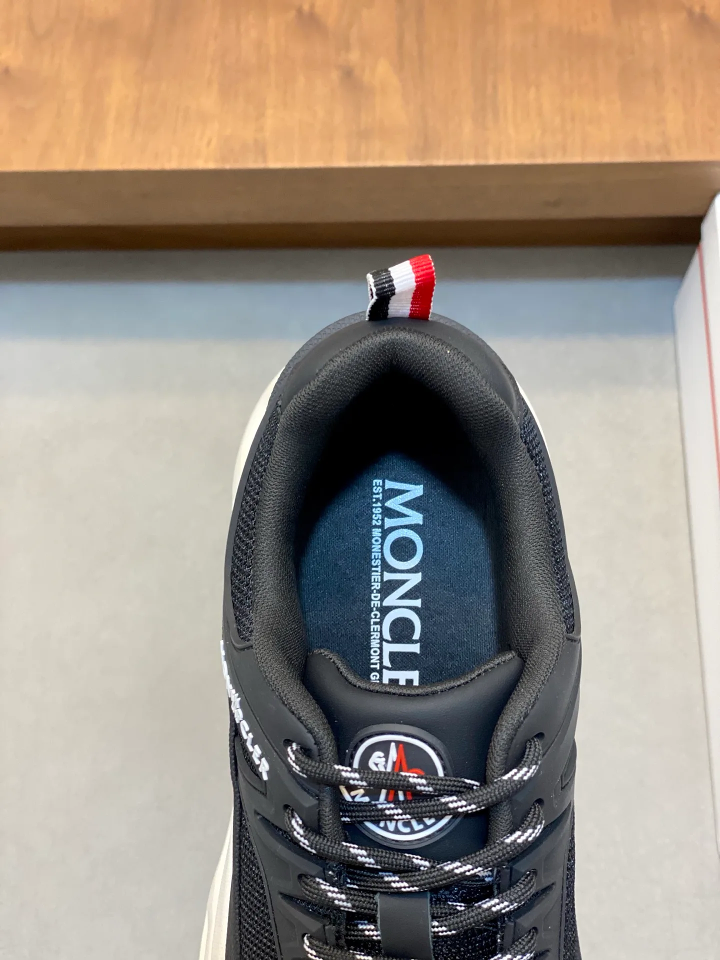 Кроссовки Мужские Moncler 11917401