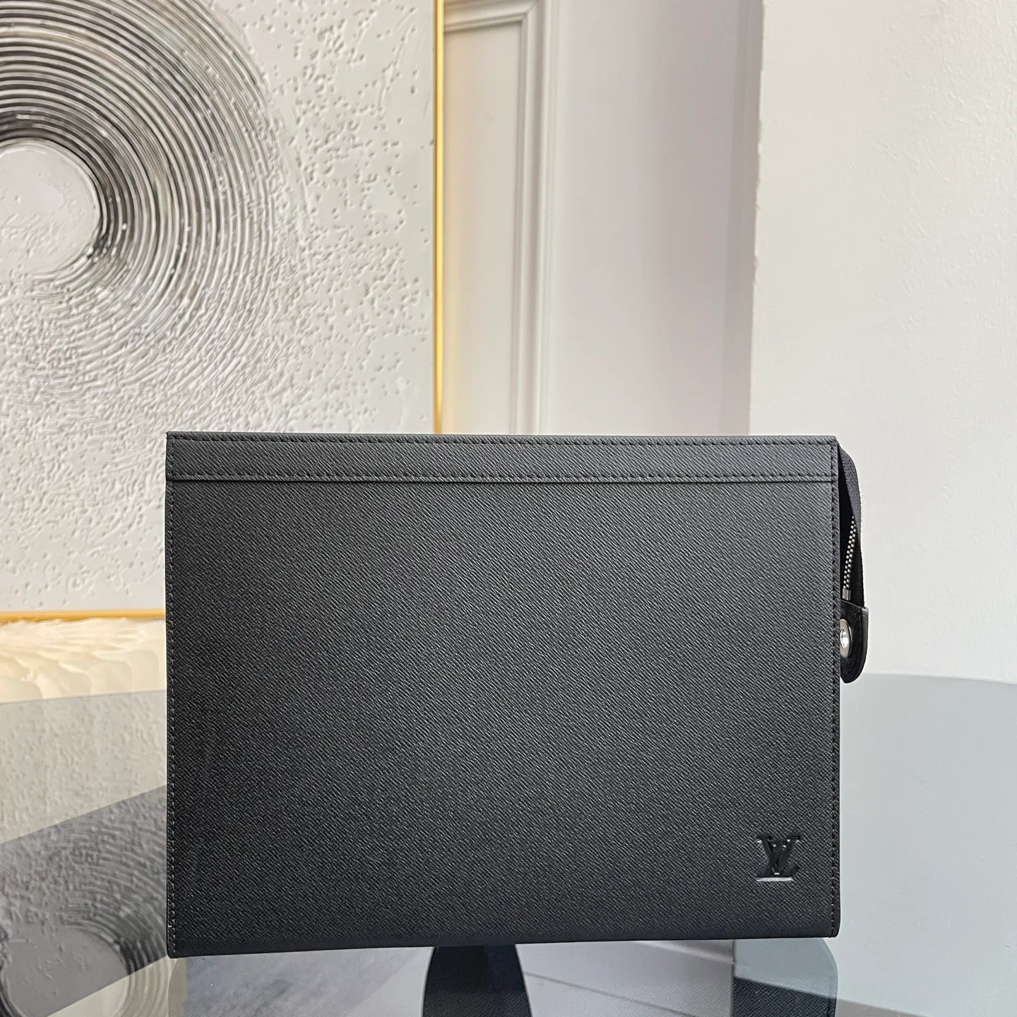 Клатчи Женские Louis Vuitton 11668940