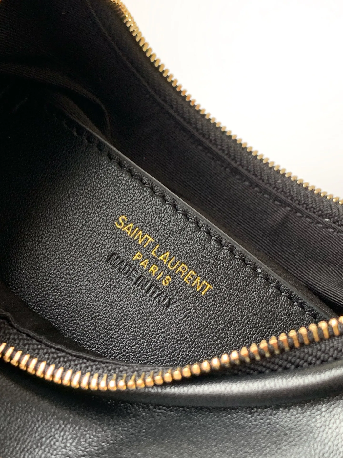 Сумки На Ремне Женские Saint Laurent 11309778