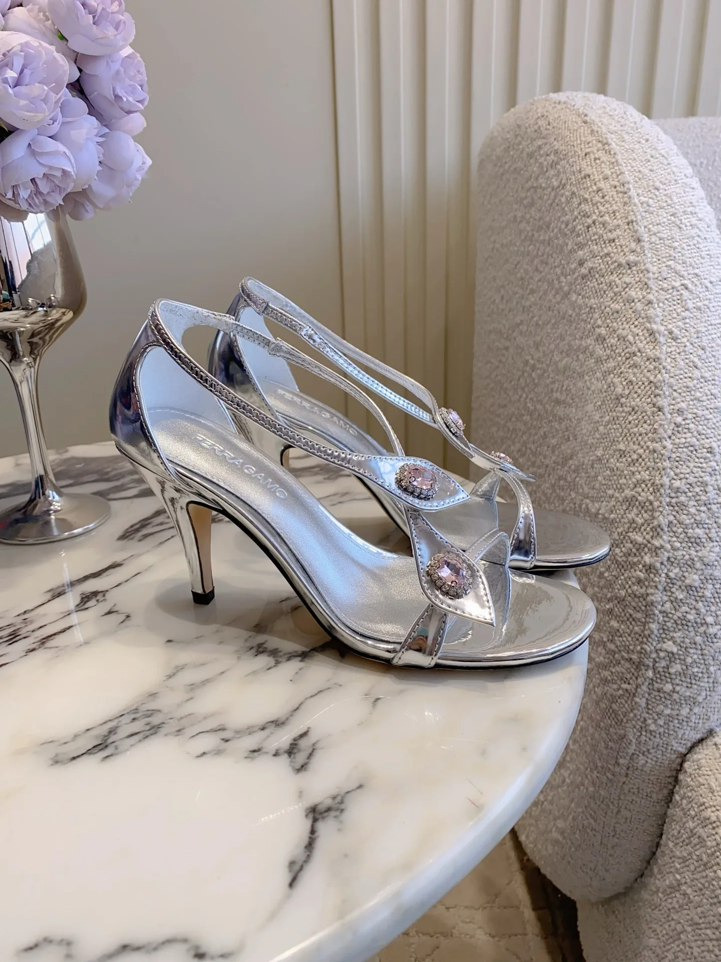 Босоножки Женские Salvatore Ferragamo 11543676
