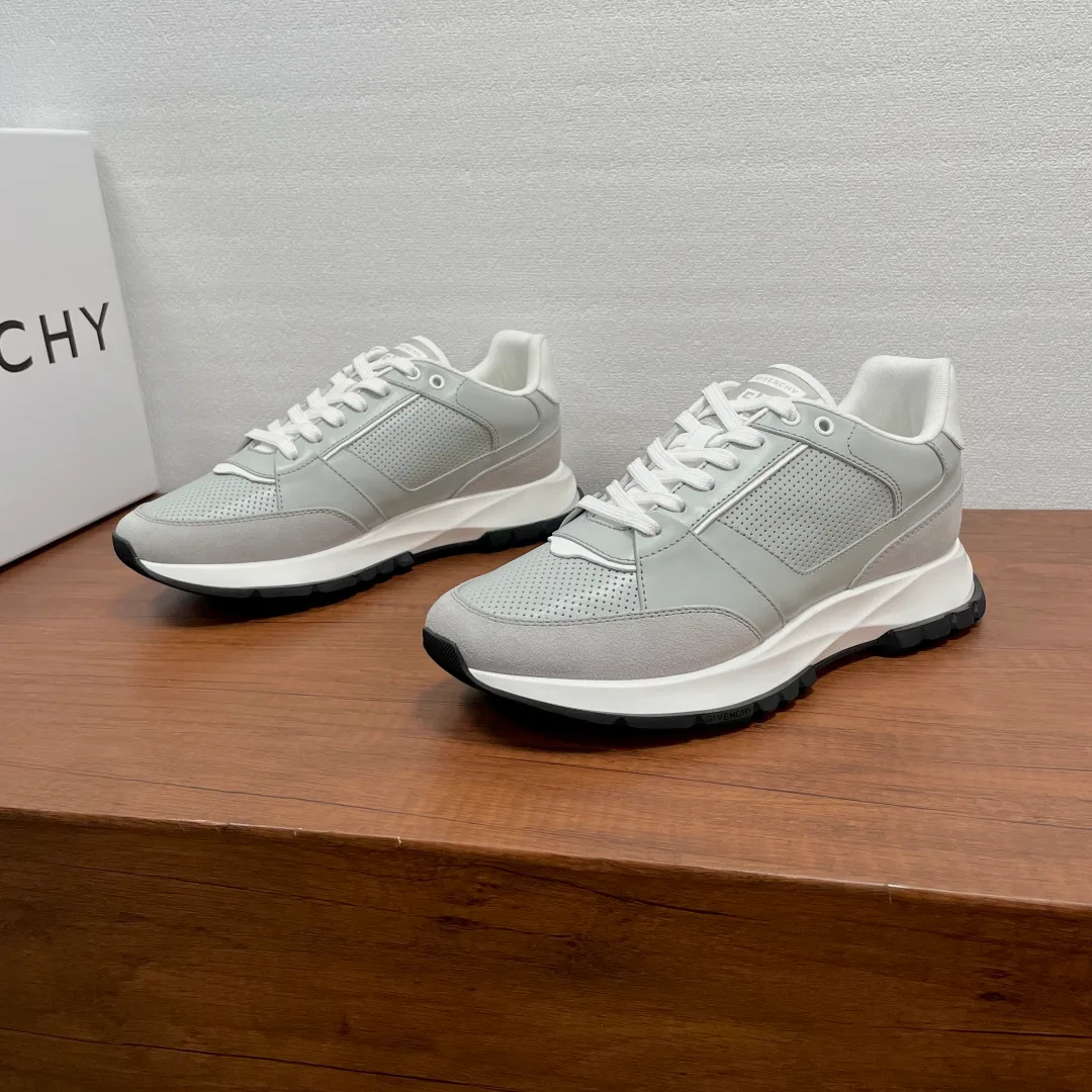 Кроссовки Мужские Givenchy 12788761