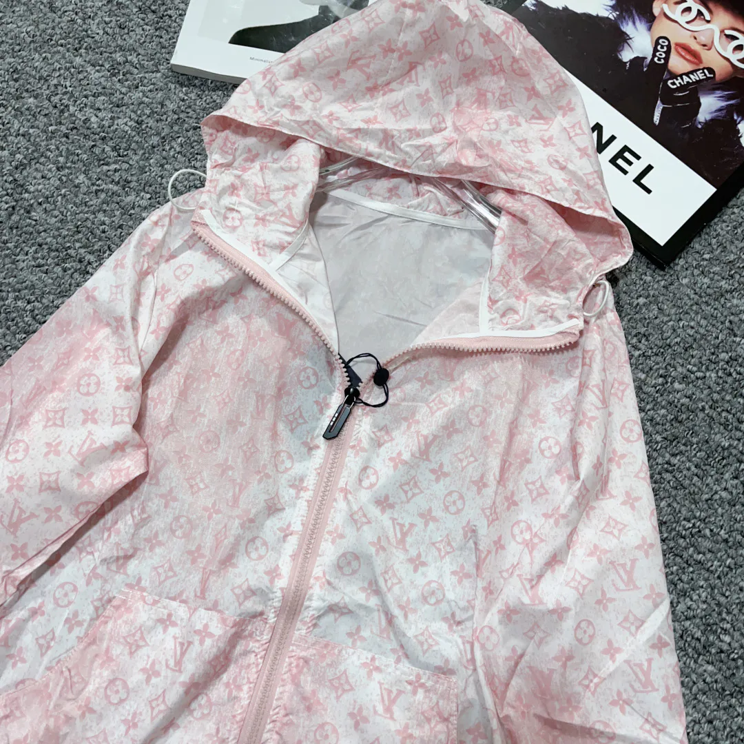 Куртки Женские Louis Vuitton 30934