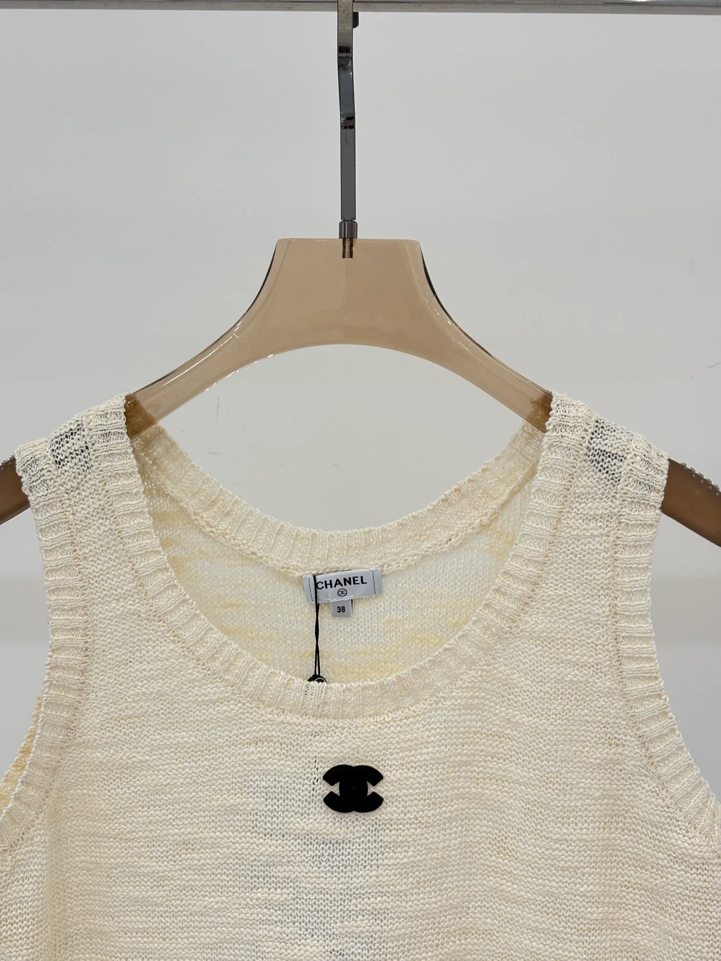 Жилеты Женские Chanel 11670505