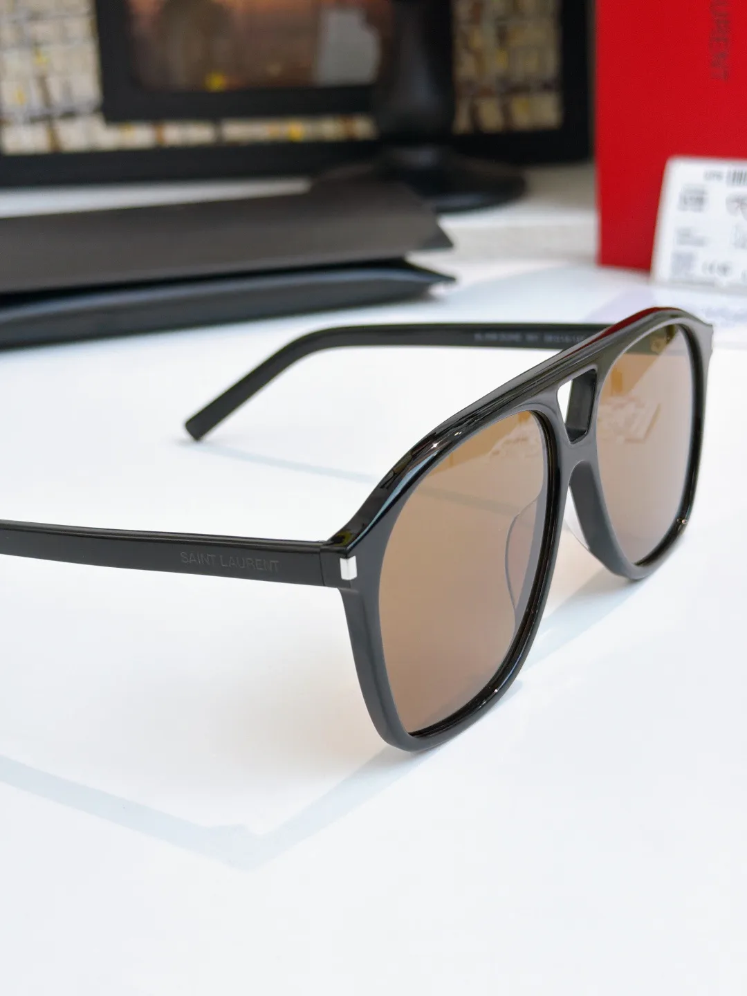 Очки Saint Laurent 11497907