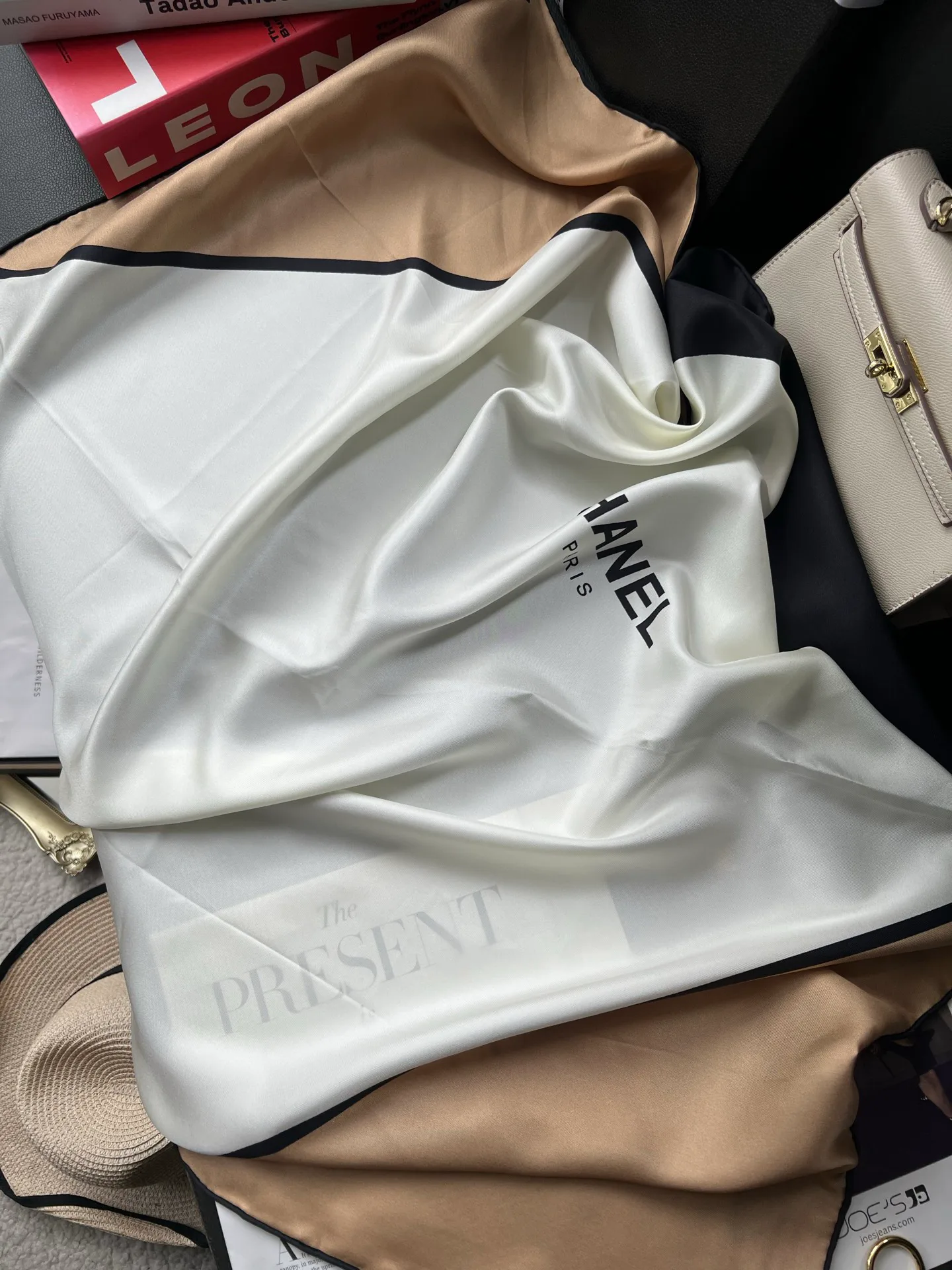 Платки Chanel 12683852