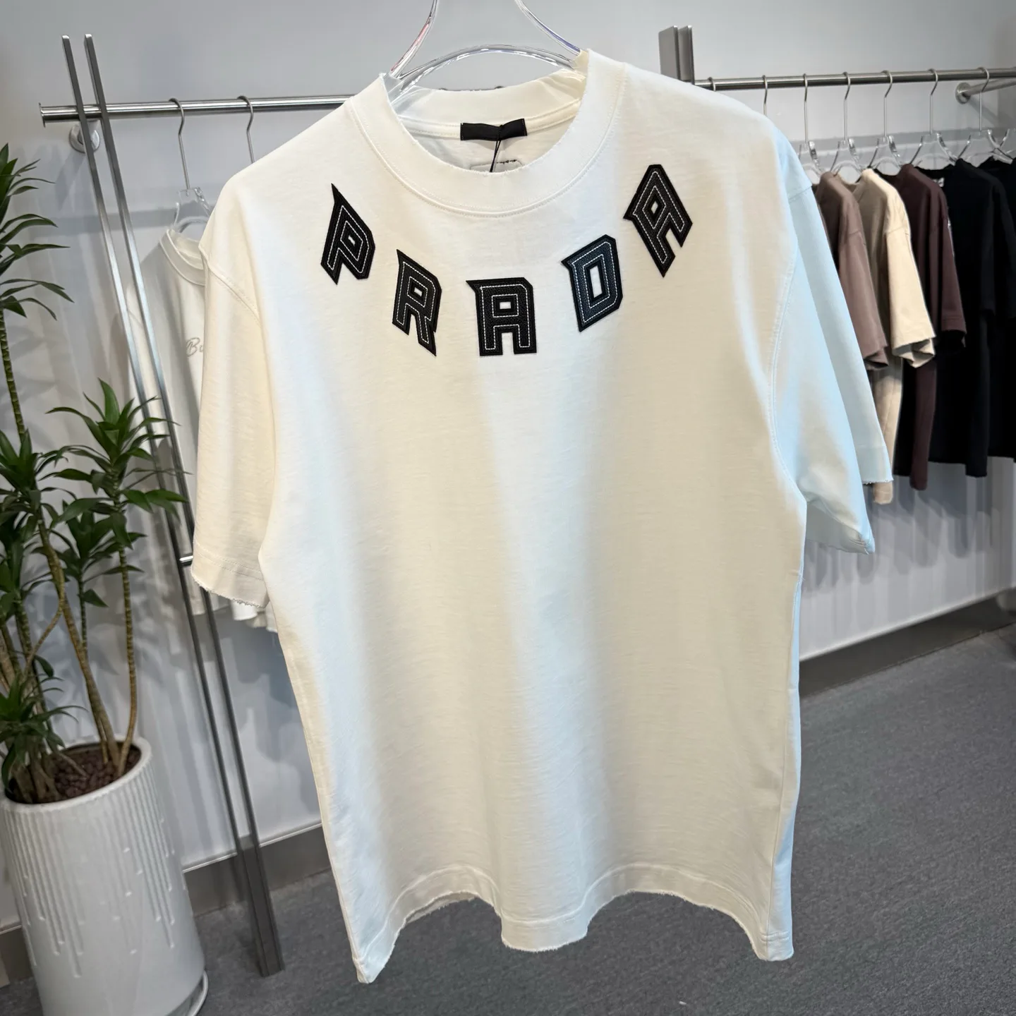 Футболки Женские Prada 5082329
