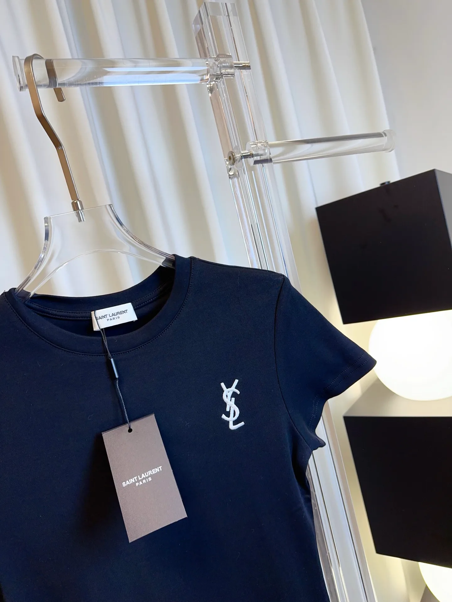 Футболки Женские Saint Laurent 1265950