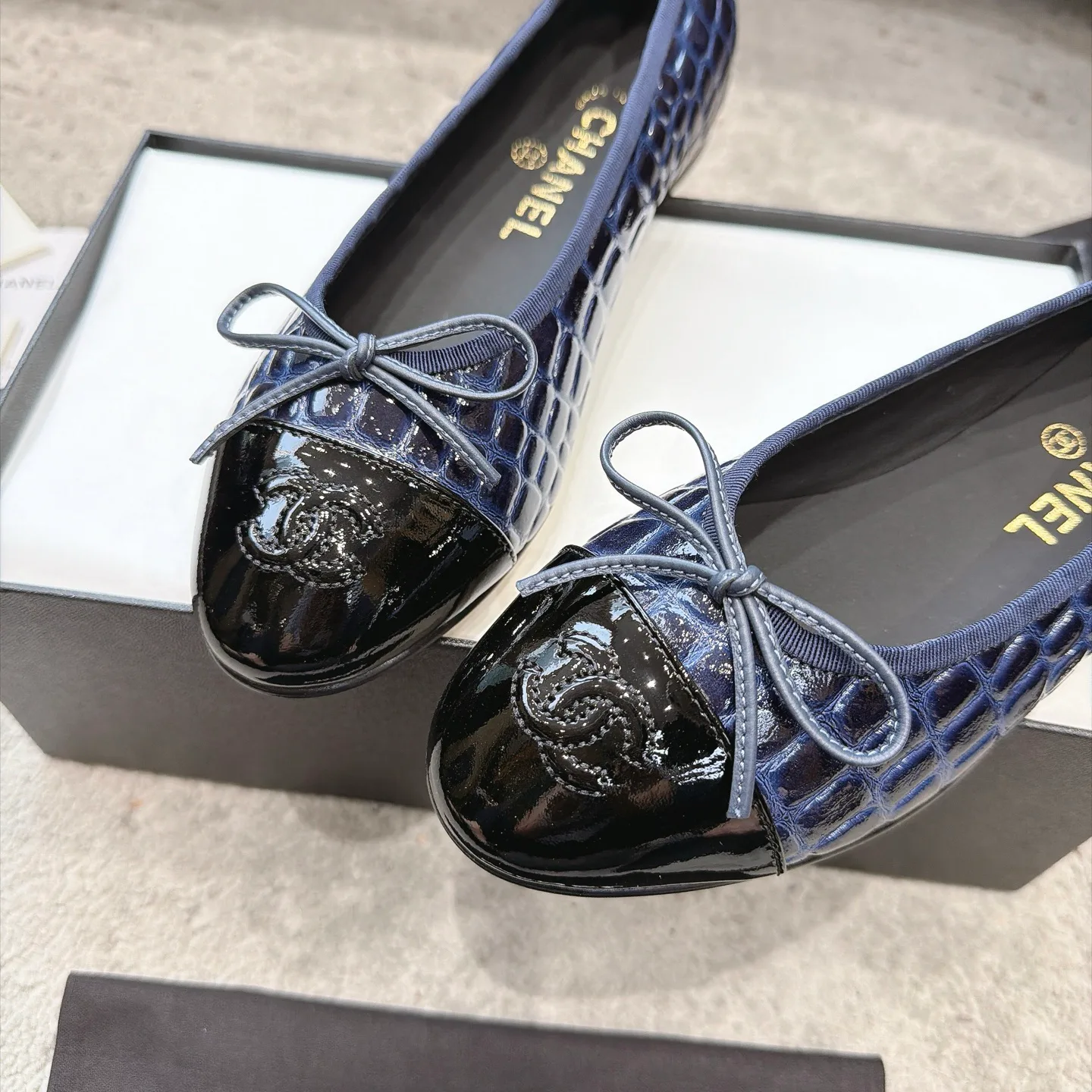 Балетки Женские Chanel 18323600